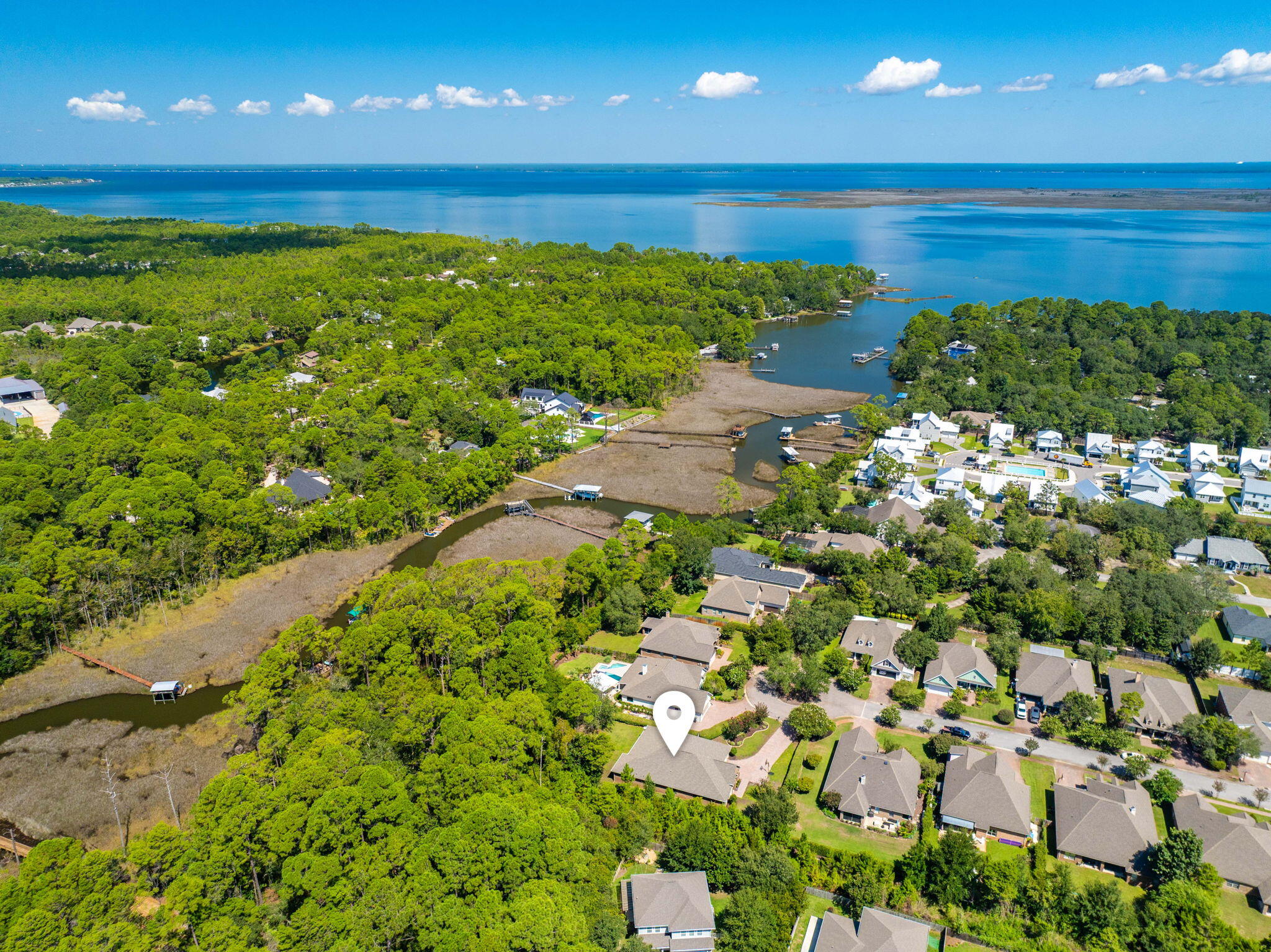 MUSSETT BAYOU ESTATES - Residential