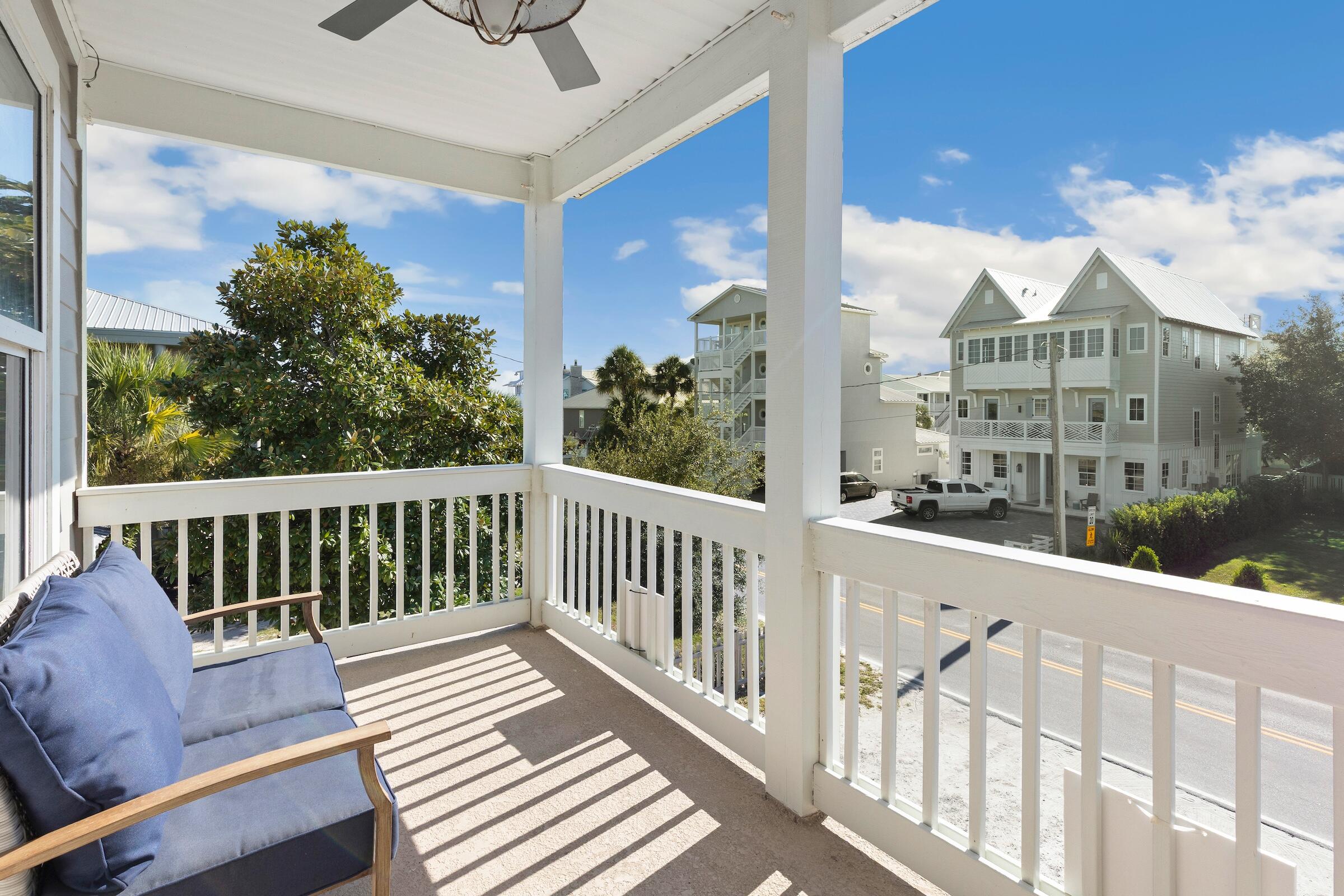 GRAYTON BEACH - Residential