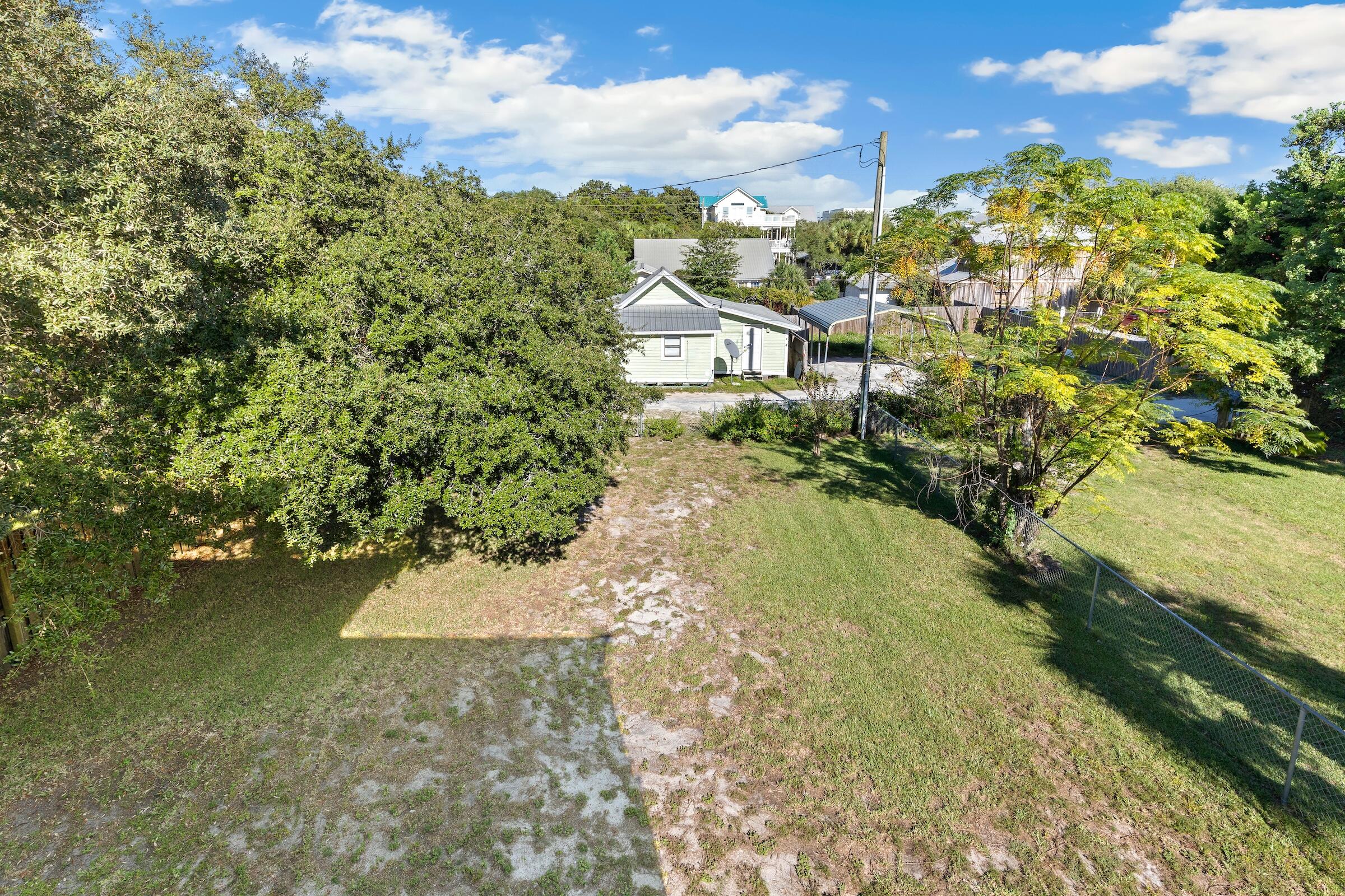 GRAYTON BEACH - Residential