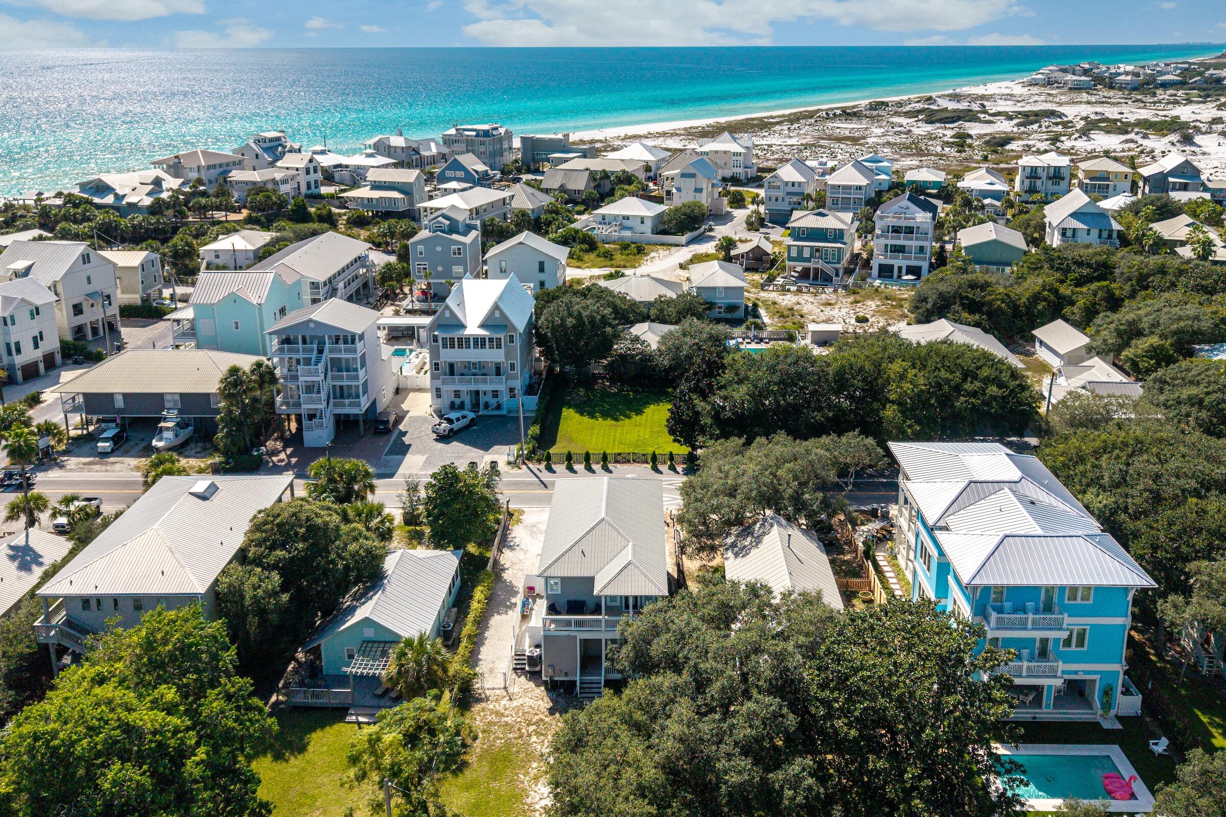GRAYTON BEACH - Residential