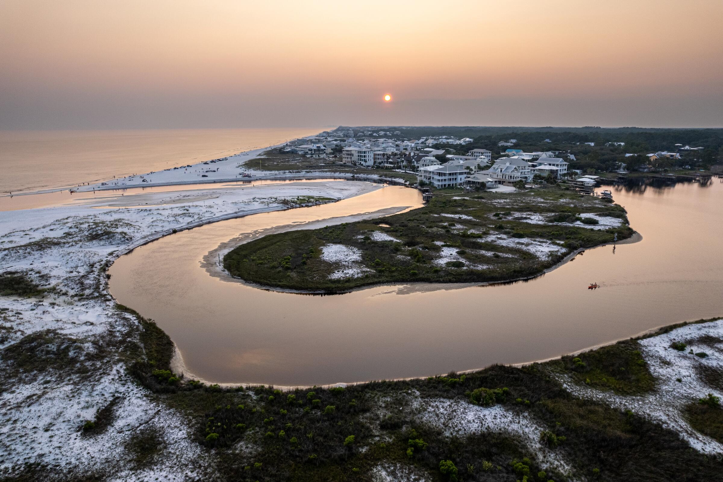 GRAYTON BEACH - Residential