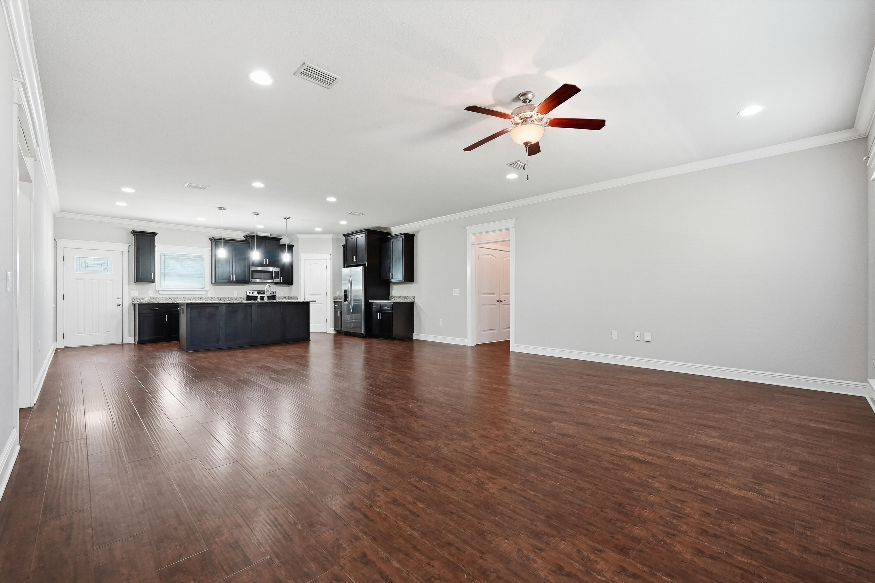 HOLLEY BY THE SEA - Residential
