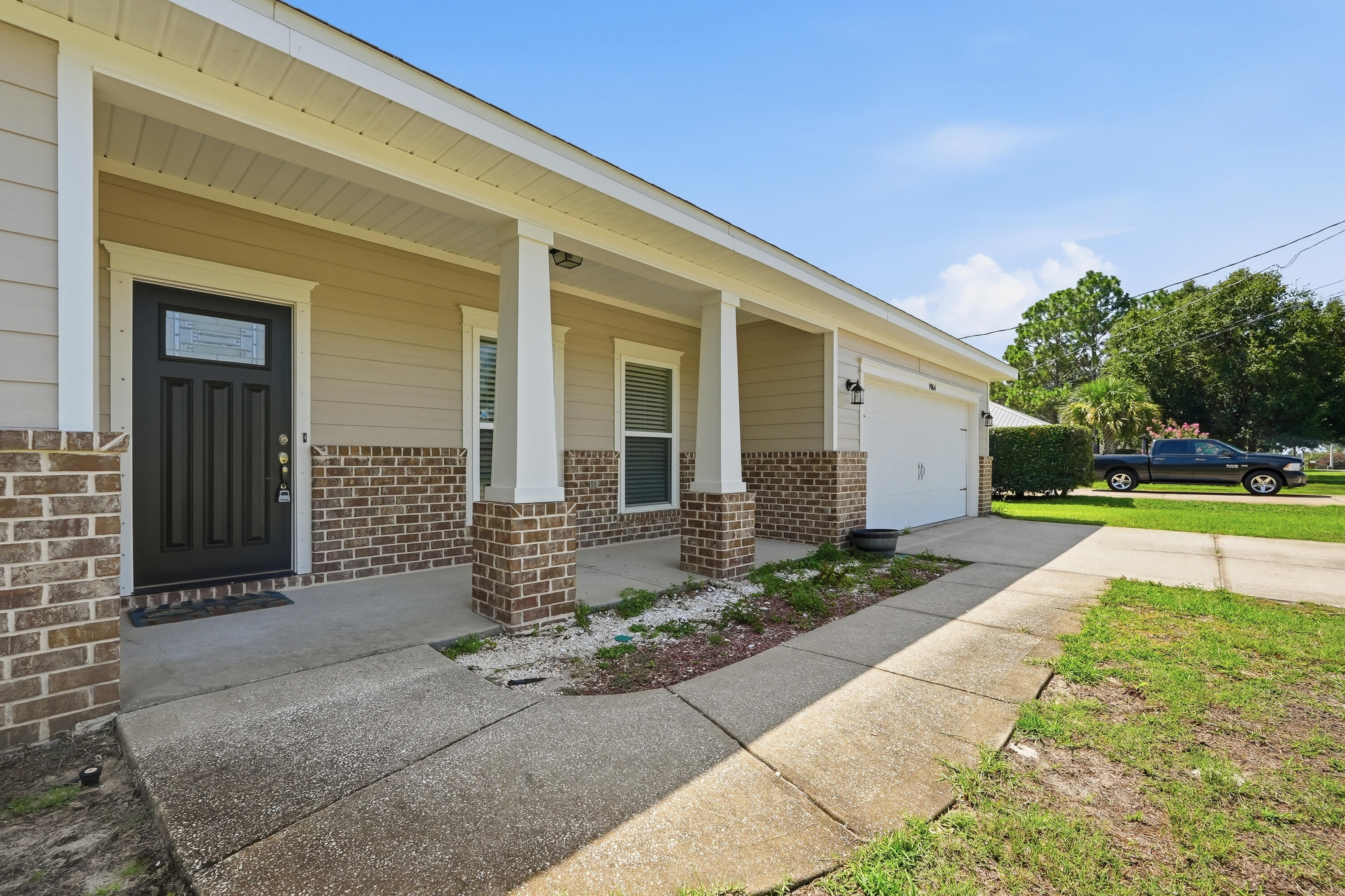HOLLEY BY THE SEA - Residential