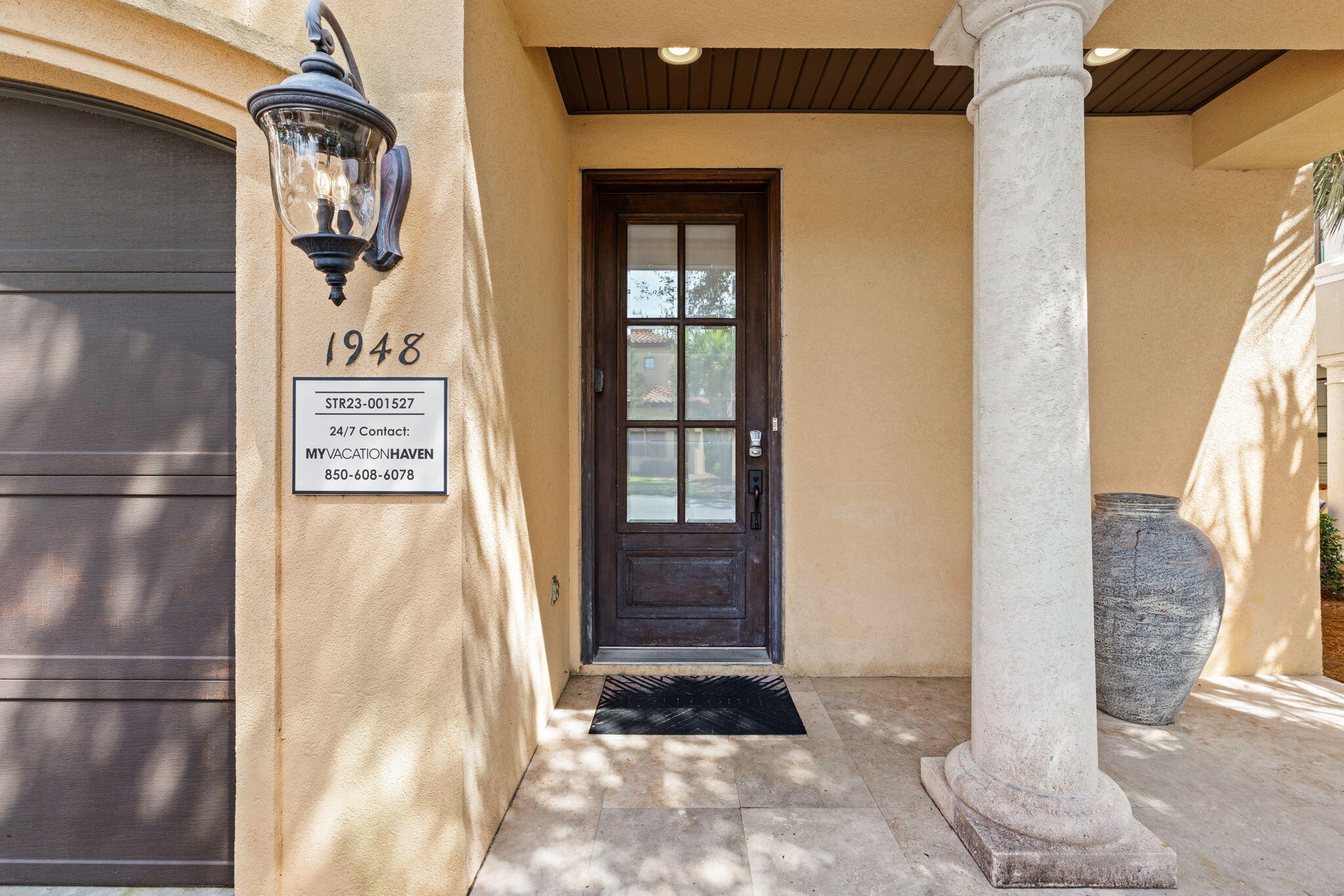 VILLA LAGO - Residential