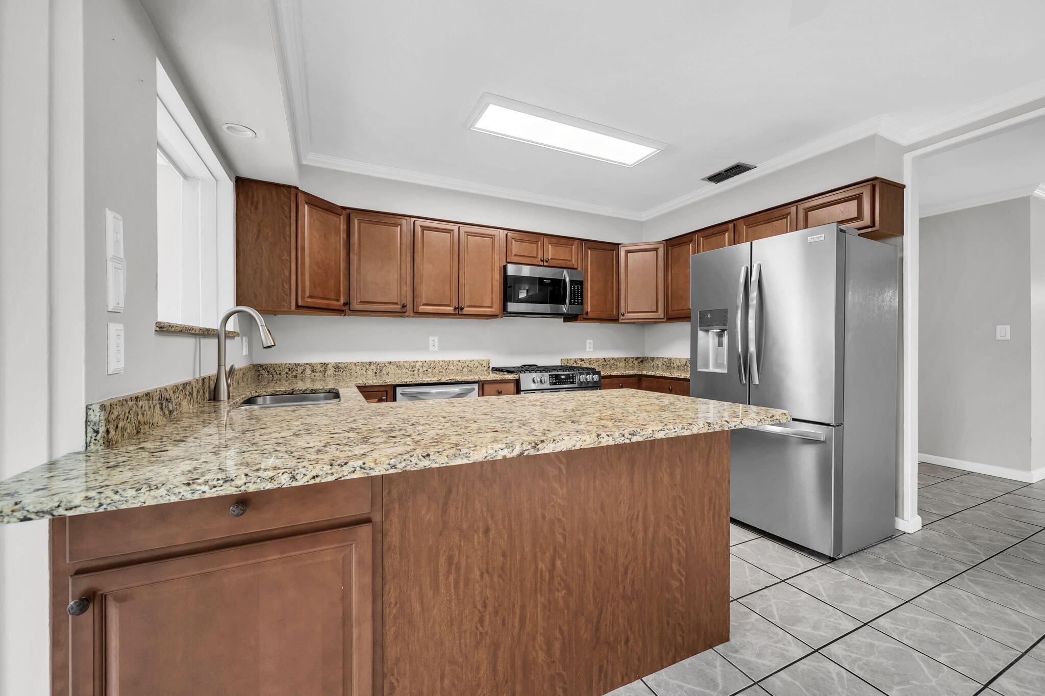CINCO BAYOU LOTS 8 BLK 6 - Residential