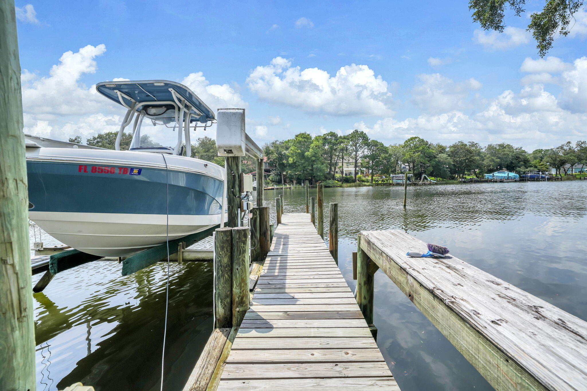 CINCO BAYOU LOTS 8 BLK 6 - Residential