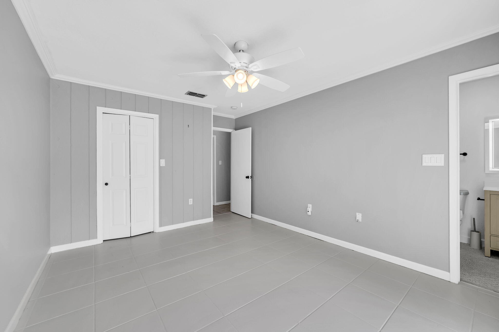 CINCO BAYOU LOTS 8 BLK 6 - Residential