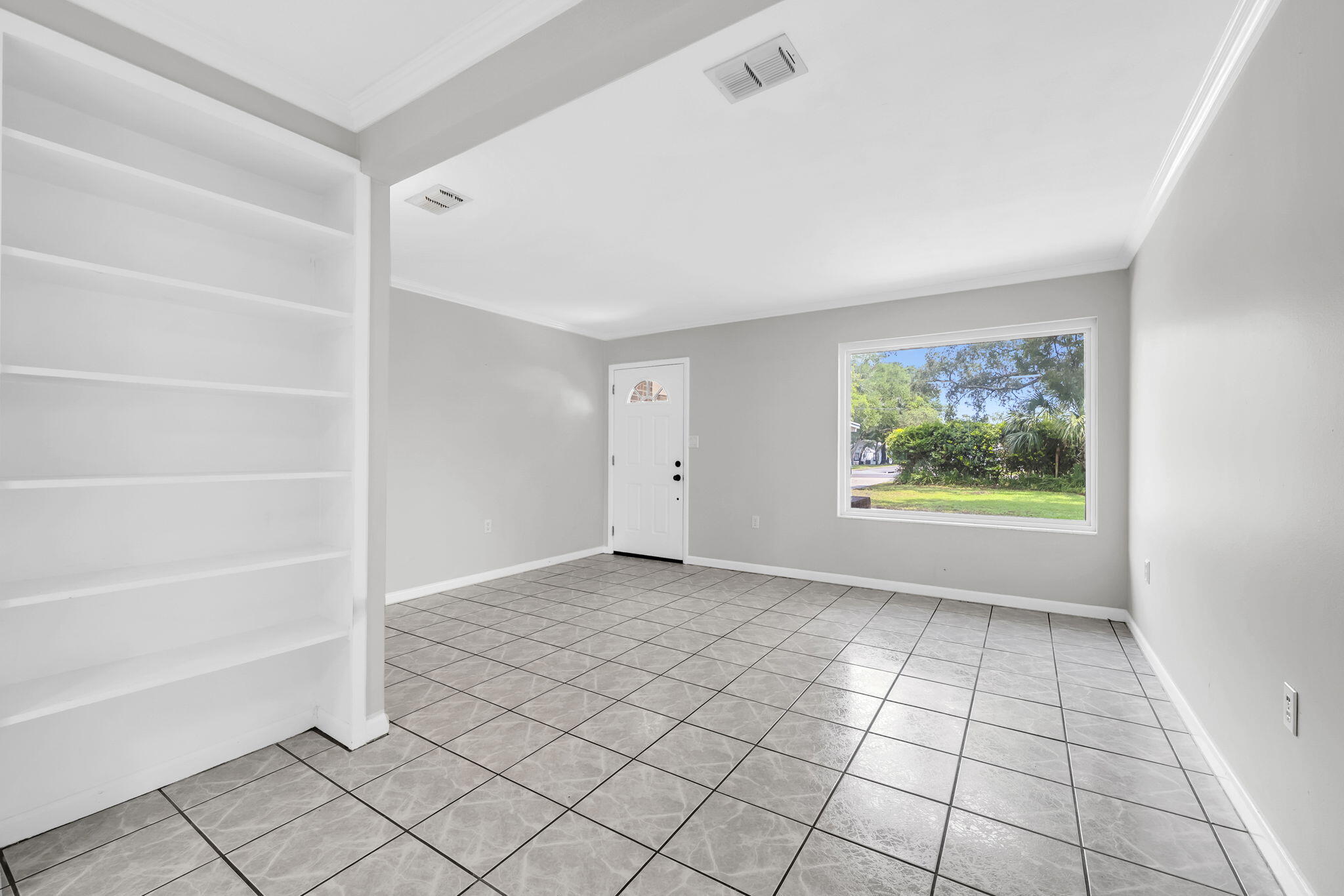 CINCO BAYOU LOTS 8 BLK 6 - Residential