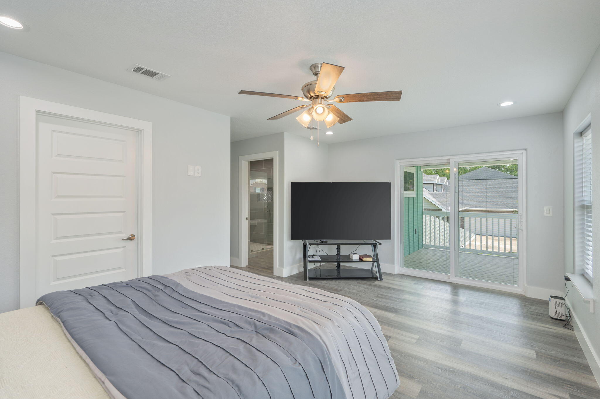 DUGGAN POND - Residential