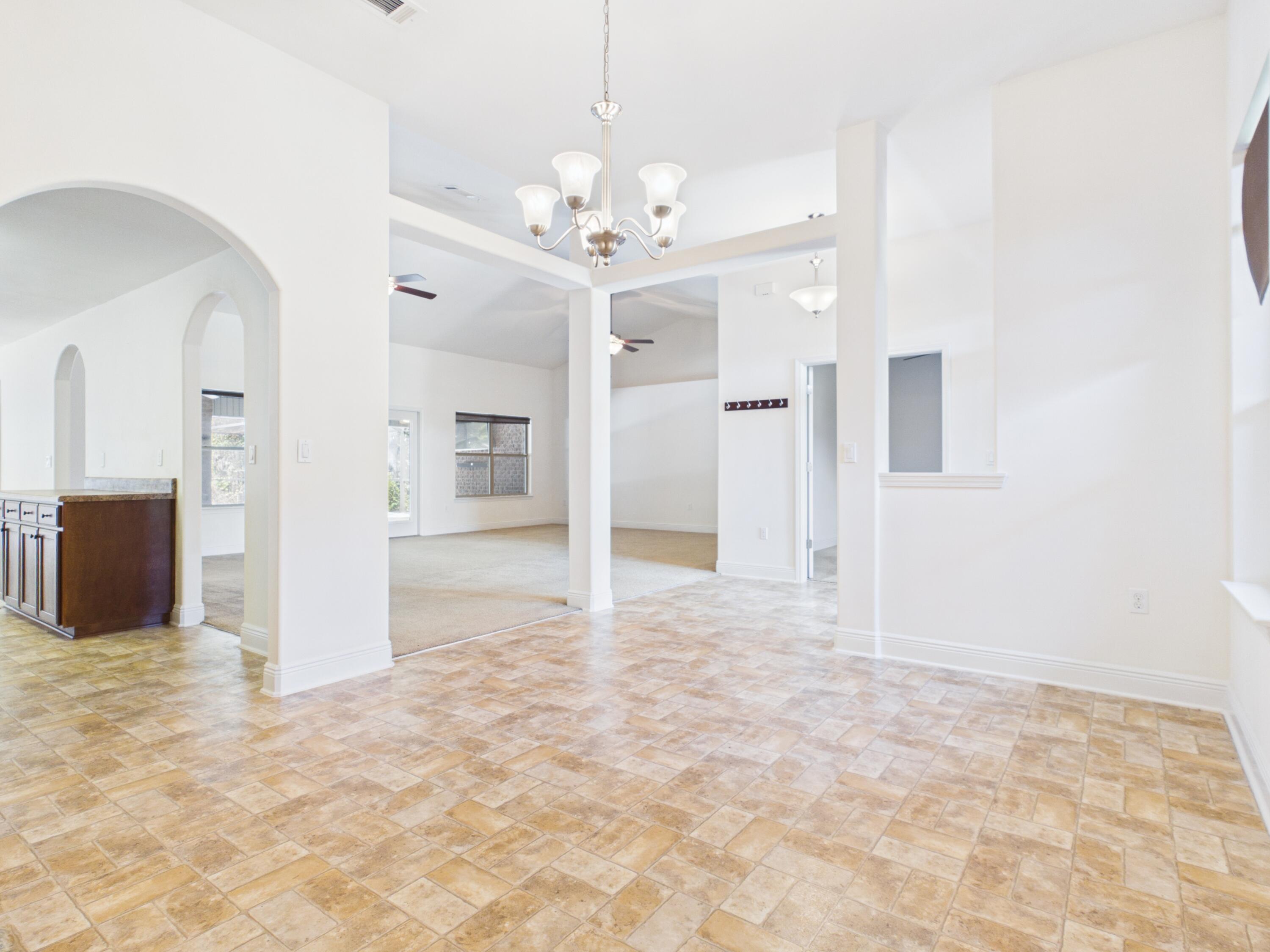 HOLLEY BY THE SEA - Residential