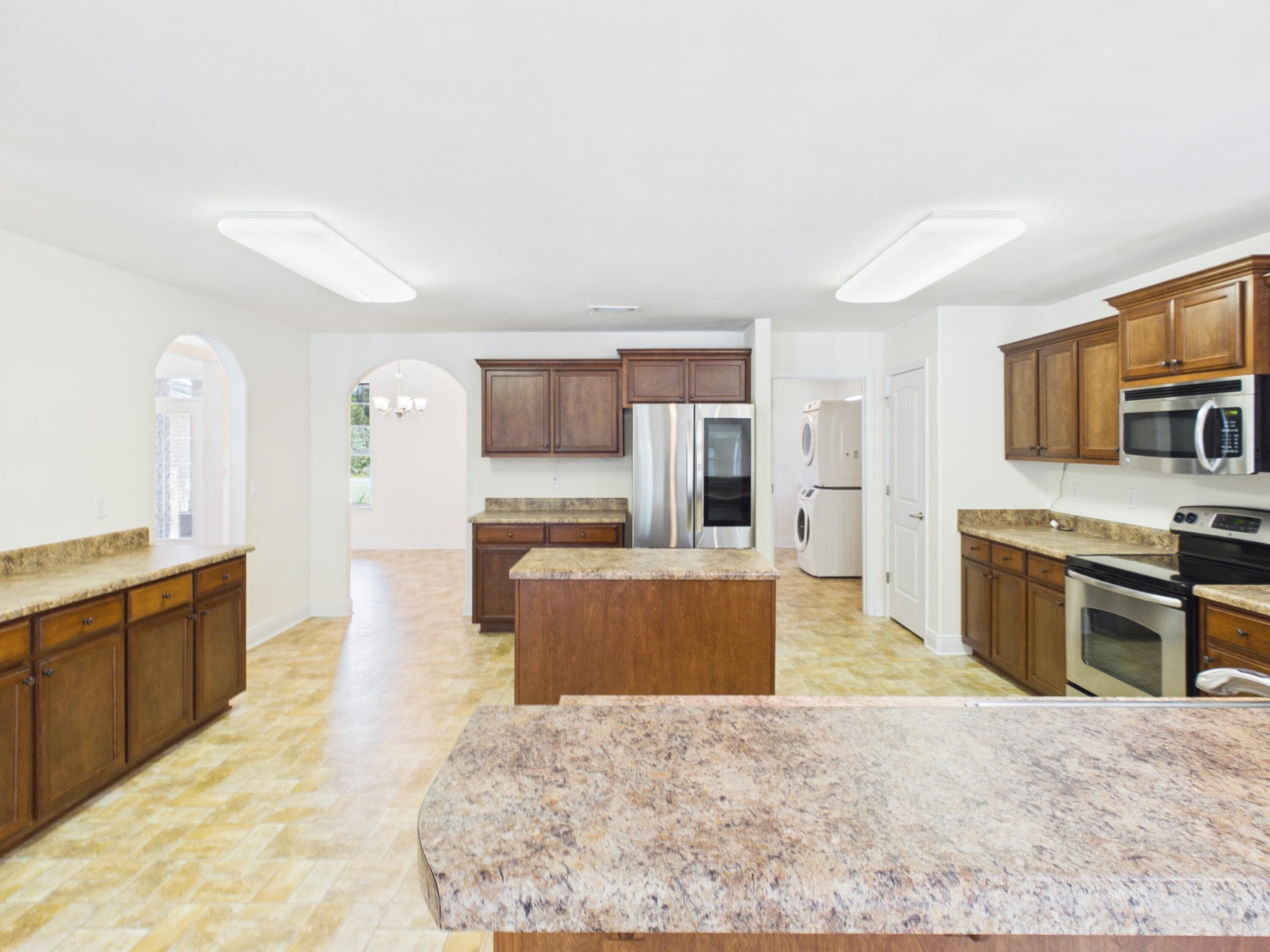 HOLLEY BY THE SEA - Residential