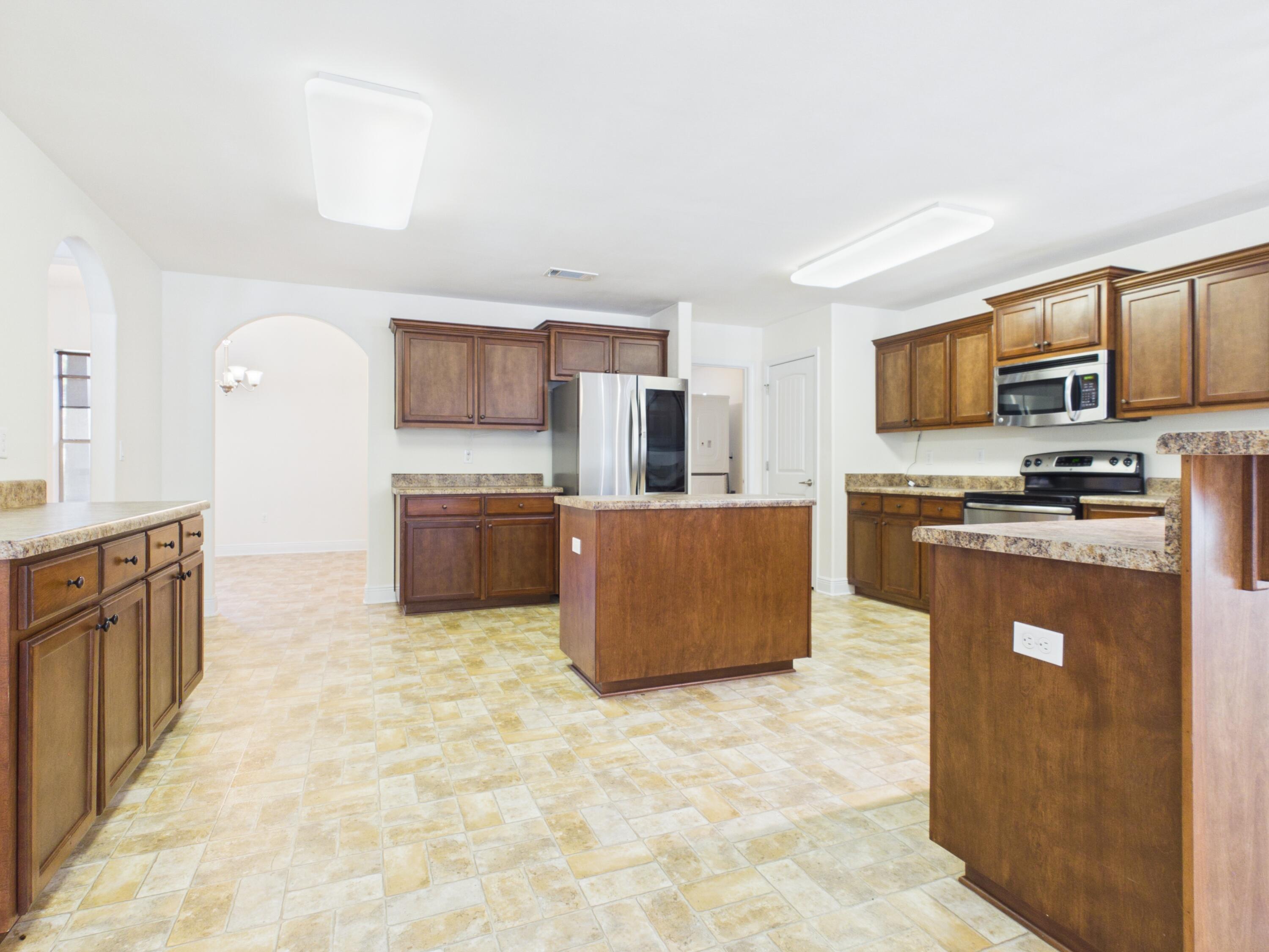 HOLLEY BY THE SEA - Residential