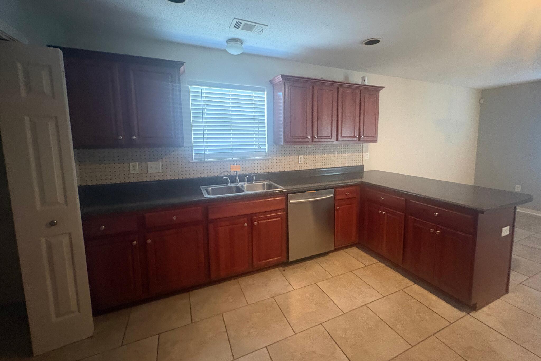 FAIRCHILD ESTATES - Residential