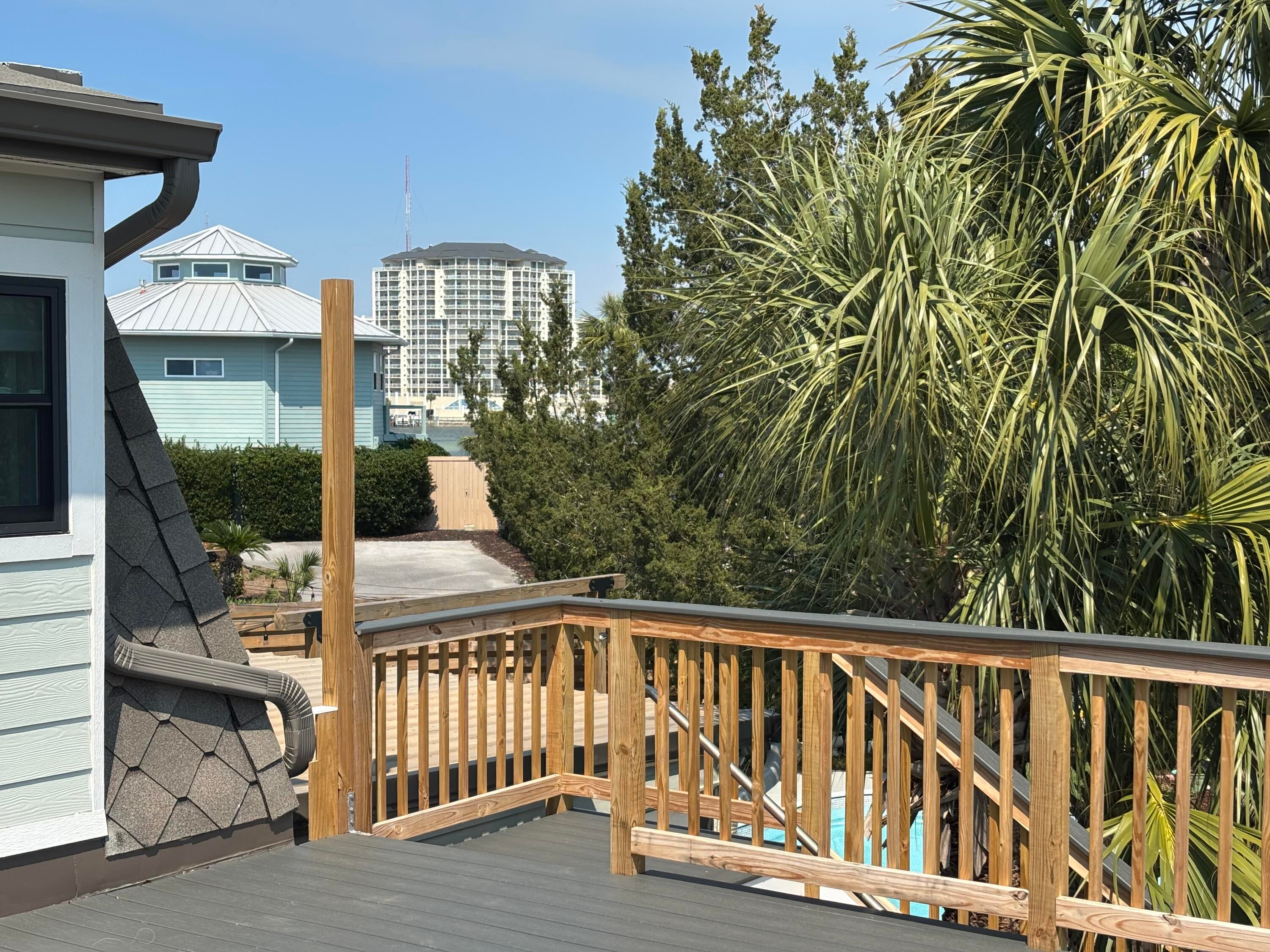 SANTA ROSA ISLAND - Residential