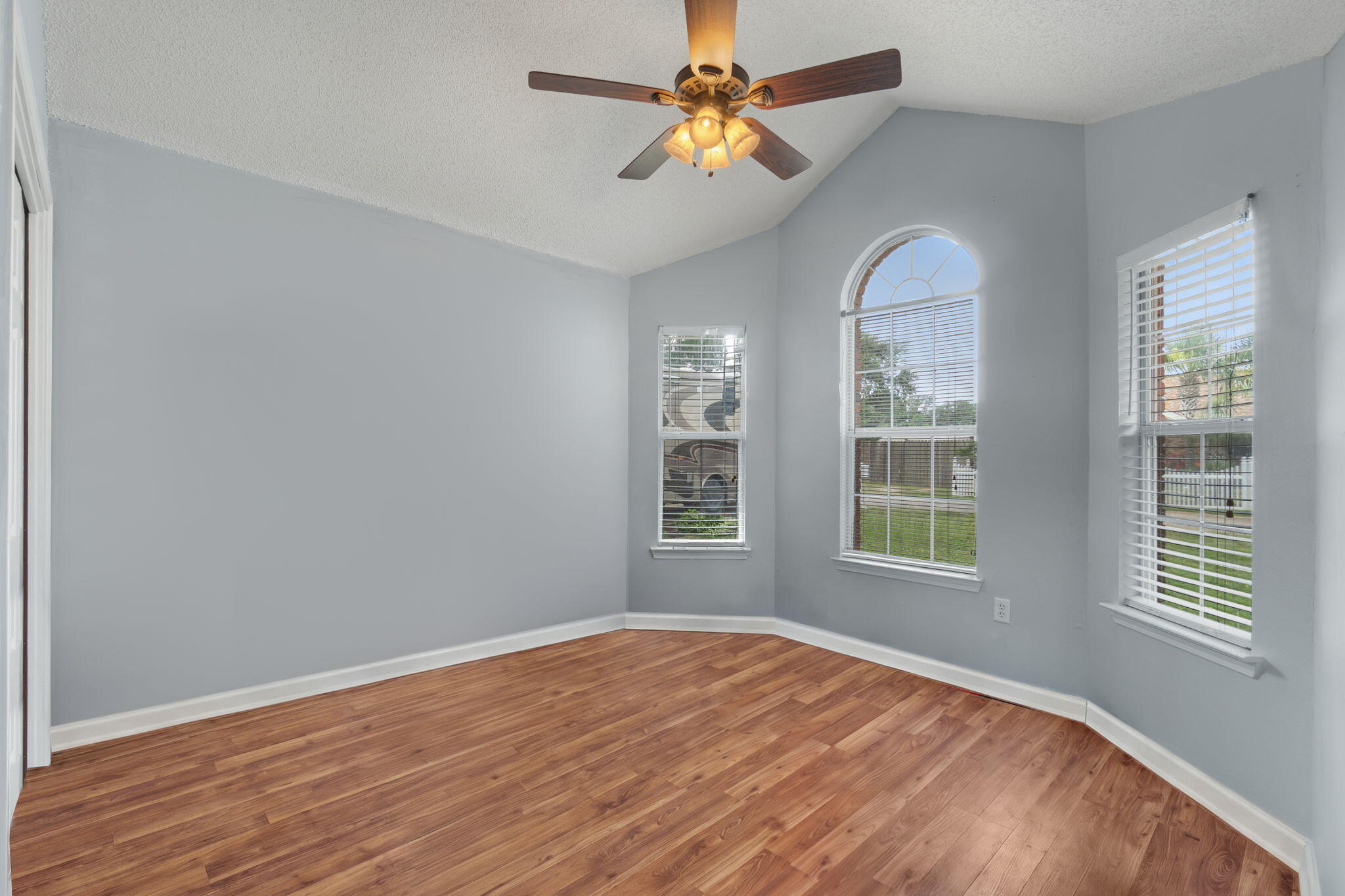 FALCON ESTATES PH 3 - Residential