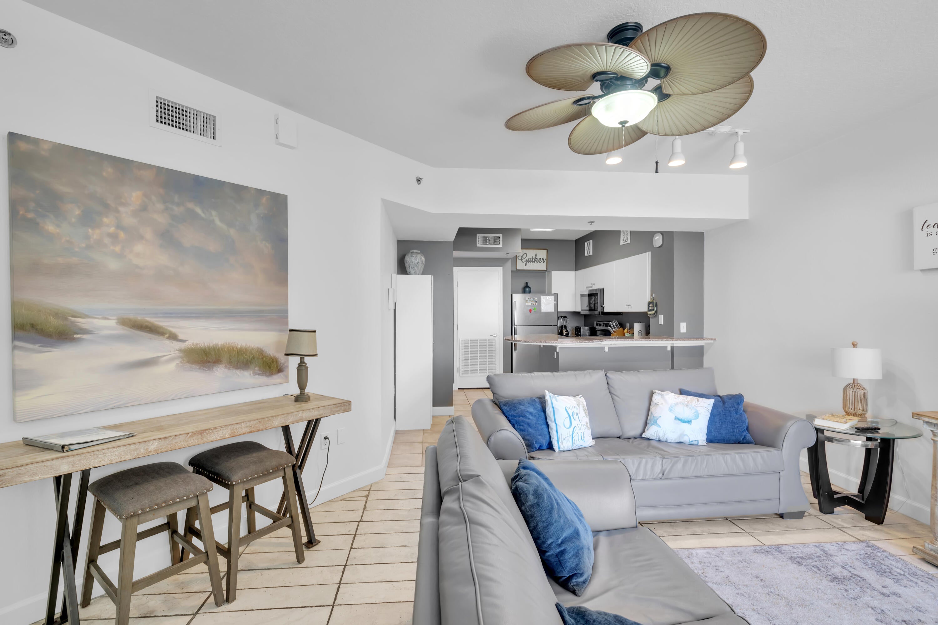 SHORES OF PANAMA - Residential