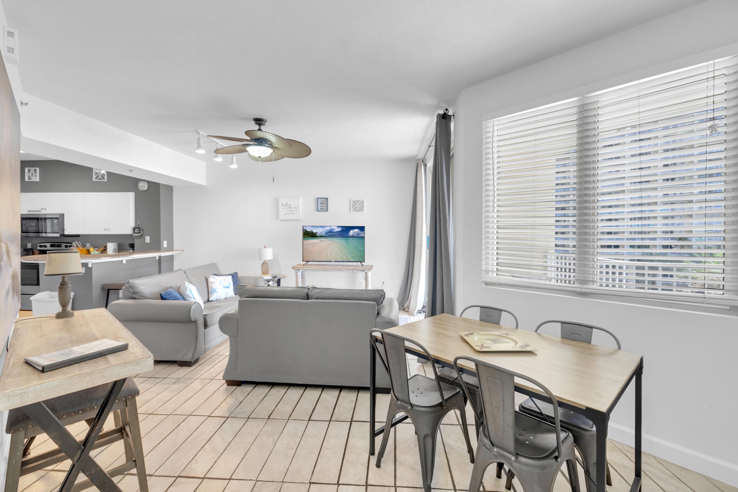 SHORES OF PANAMA - Residential