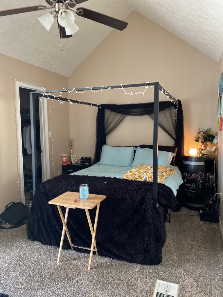 forest oak ph 3 - Residential Lease