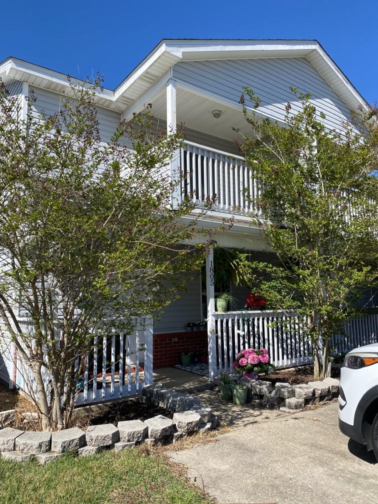 forest oak ph 3 - Residential Lease