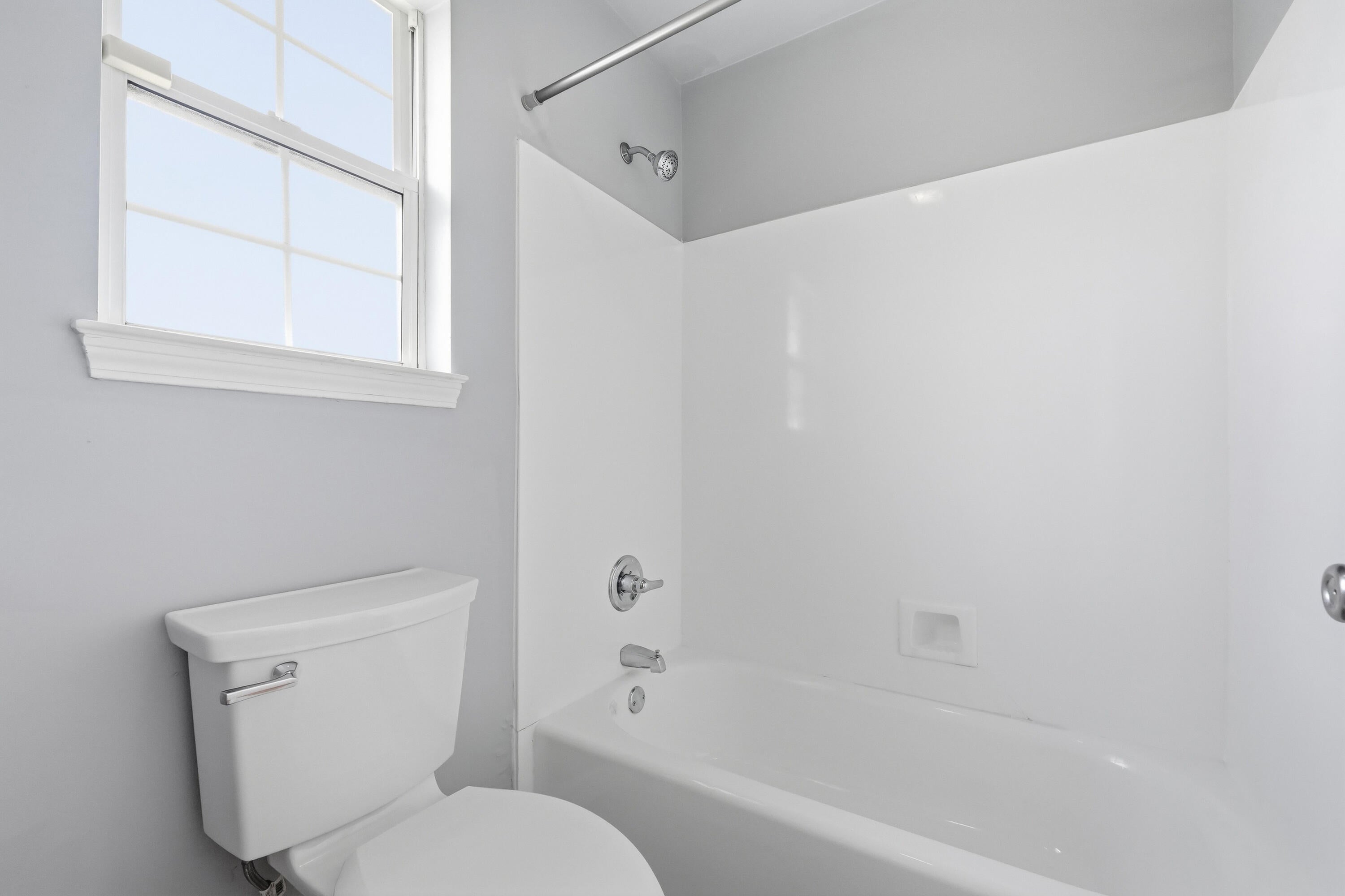 ROCKYWOOD PH 5 - Residential Lease
