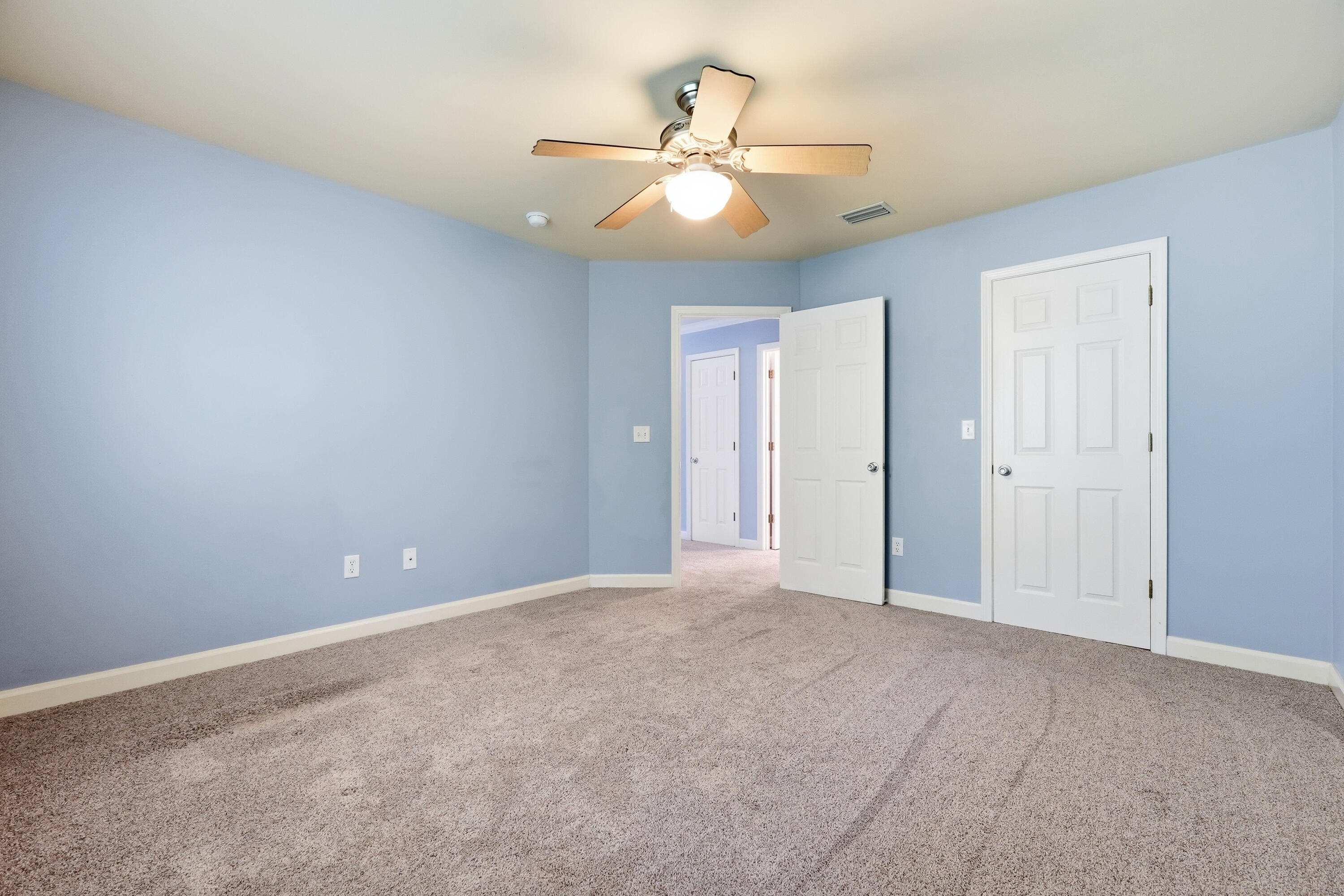 ROCKYWOOD PH 5 - Residential Lease