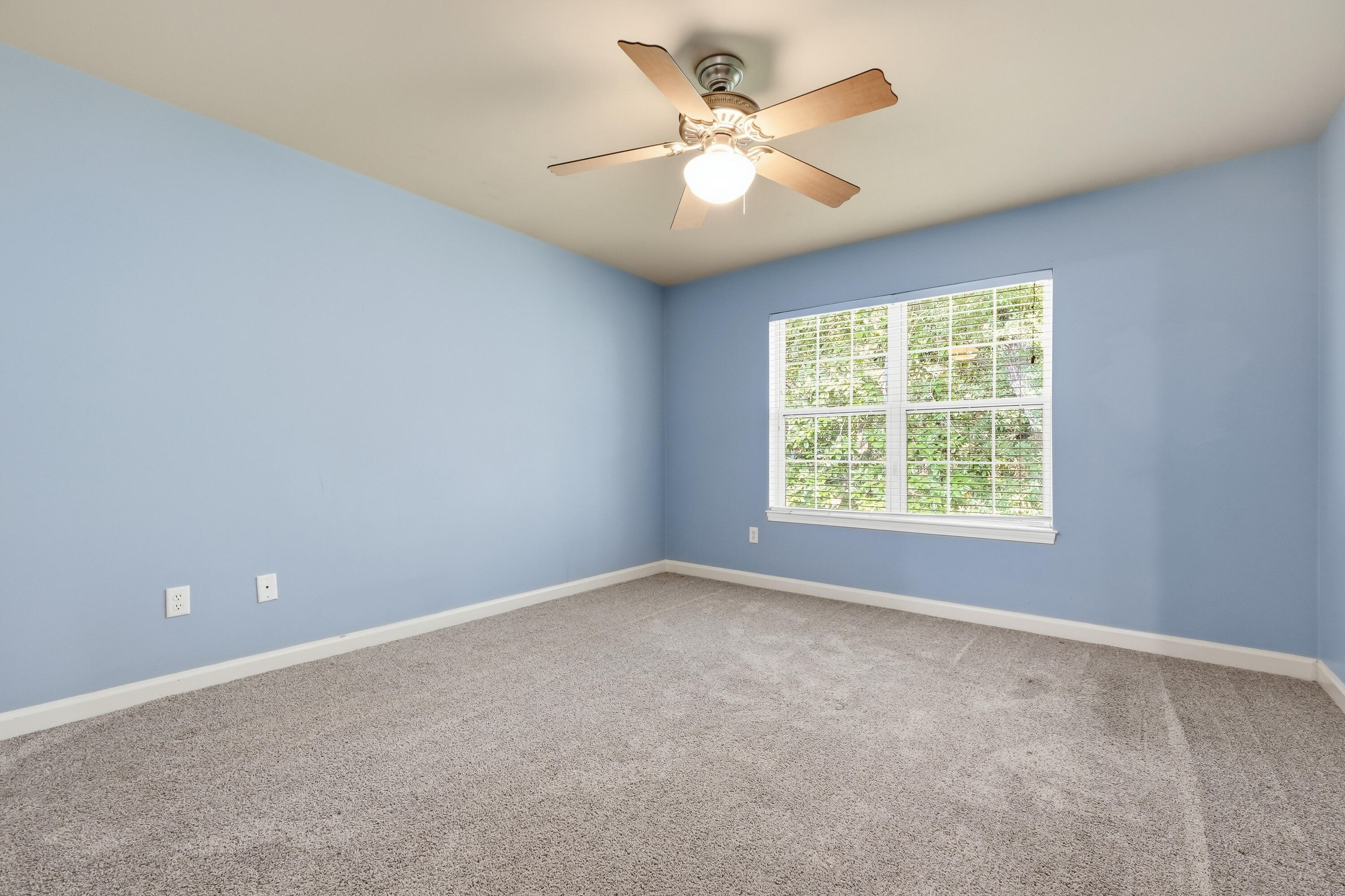 ROCKYWOOD PH 5 - Residential Lease