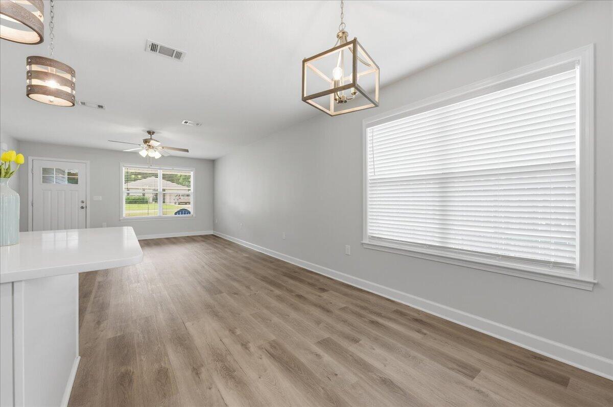 GARDEN CITY - Residential Lease