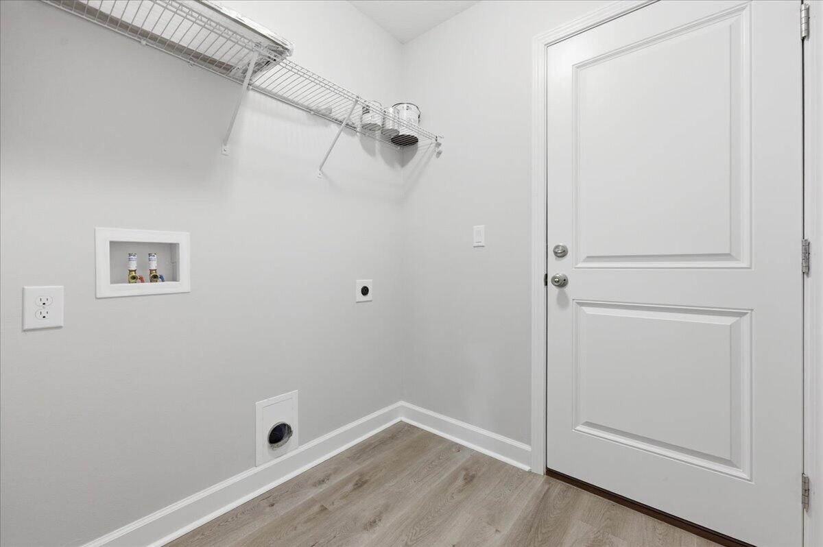 GARDEN CITY - Residential Lease