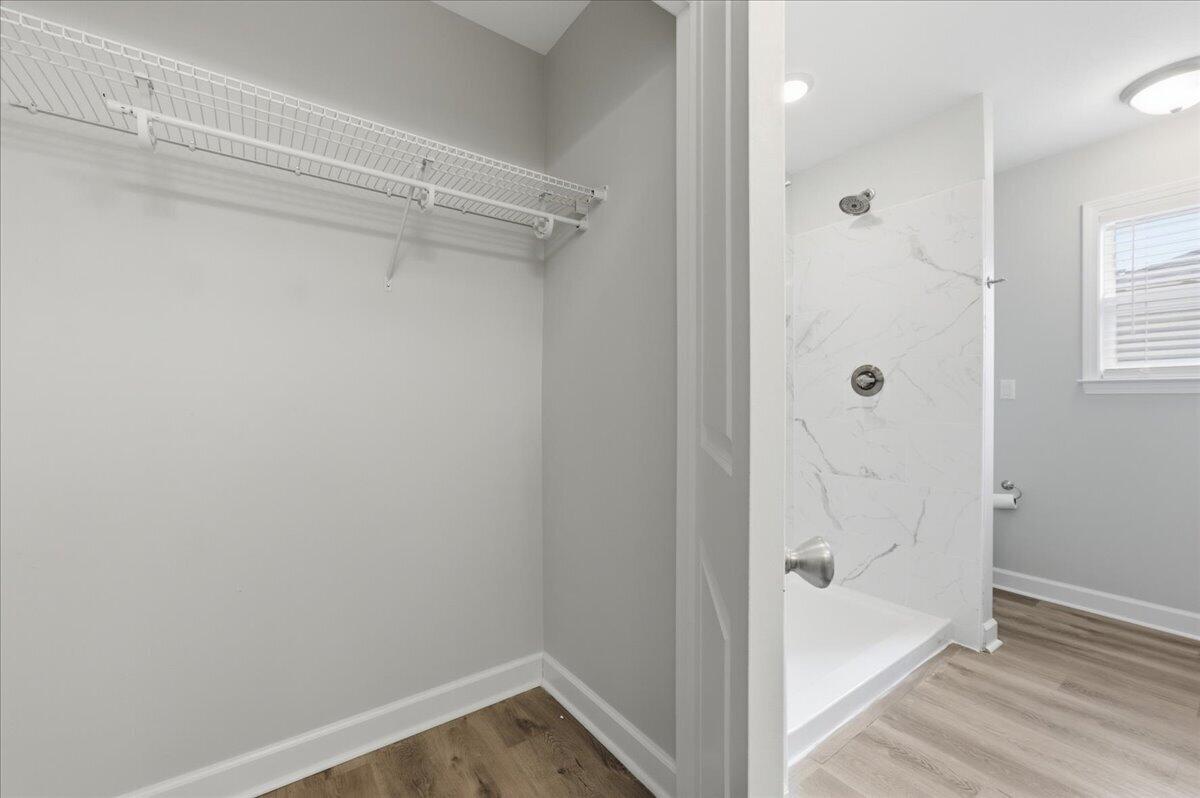 GARDEN CITY - Residential Lease
