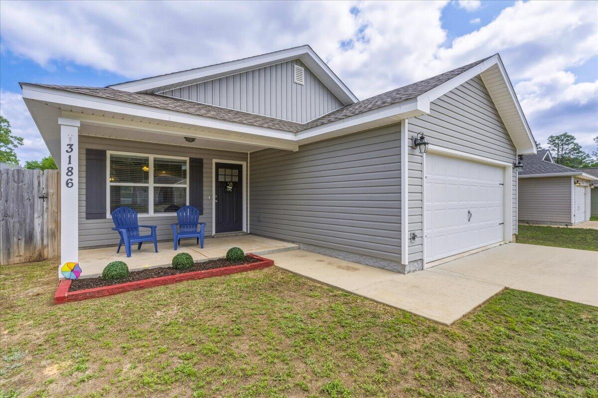 GARDEN CITY - Residential Lease