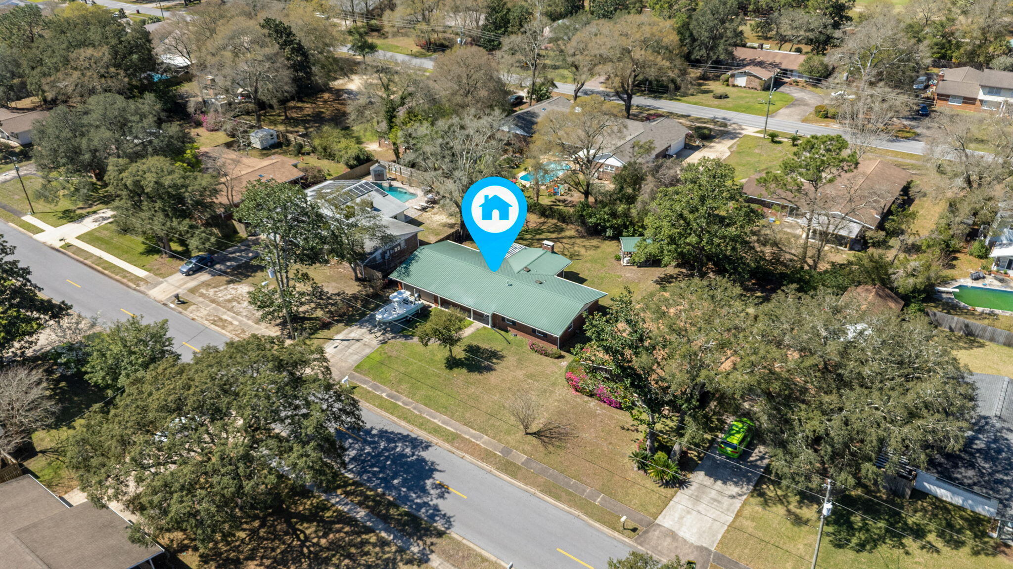 COUNTRY CLUB ESTATES 1ST ADDN - Residential