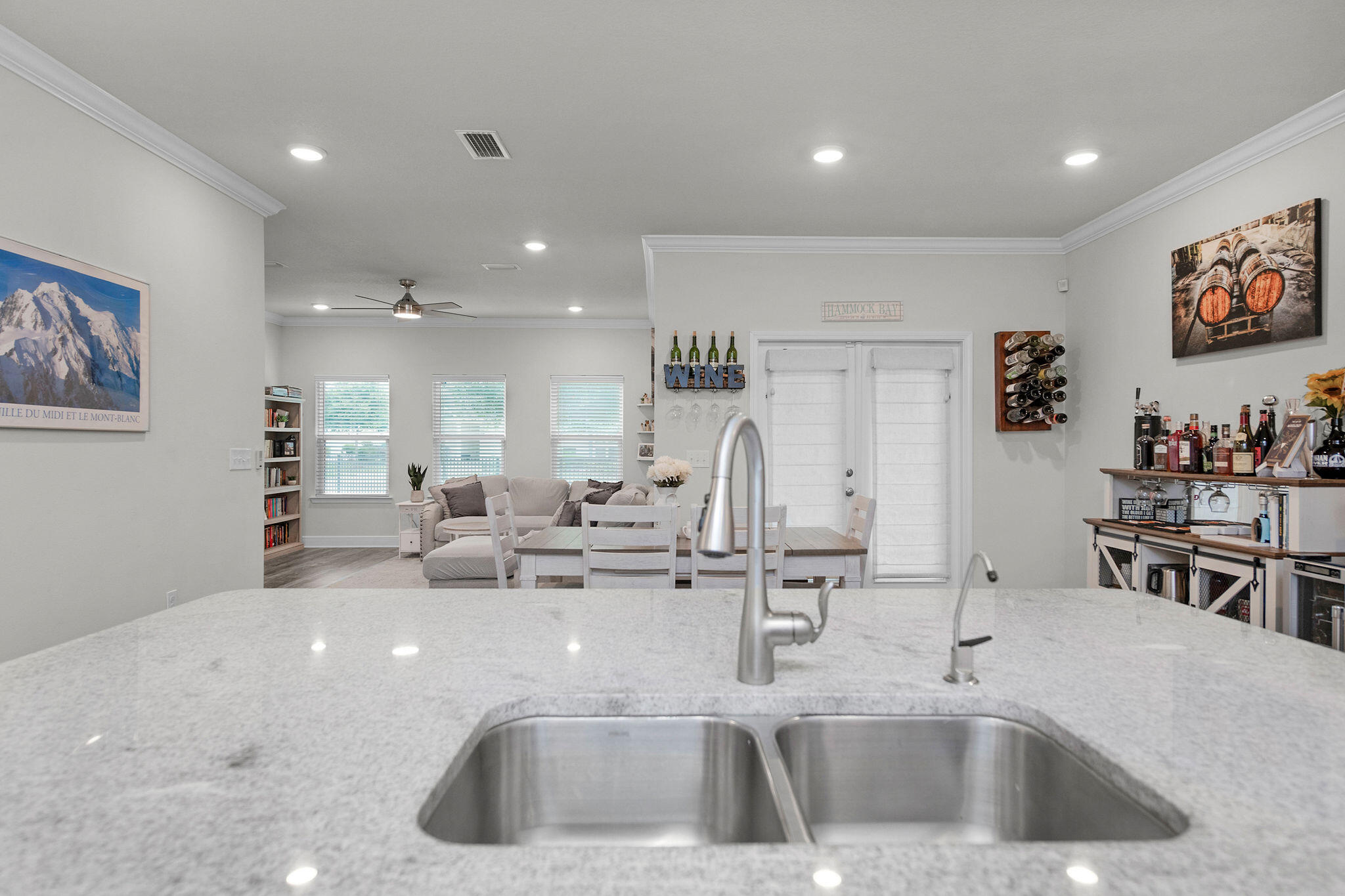HAMMOCK BAY - Residential