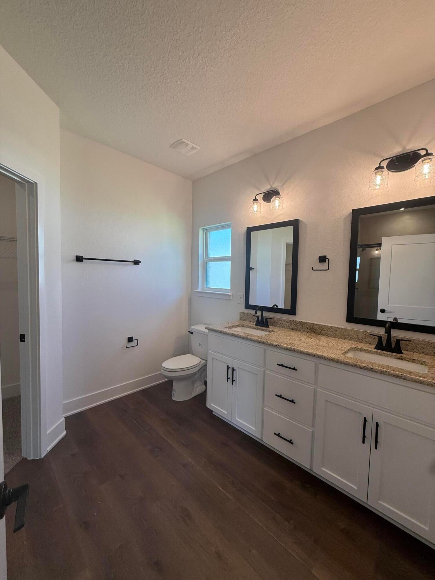 BROOKWOOD - Residential