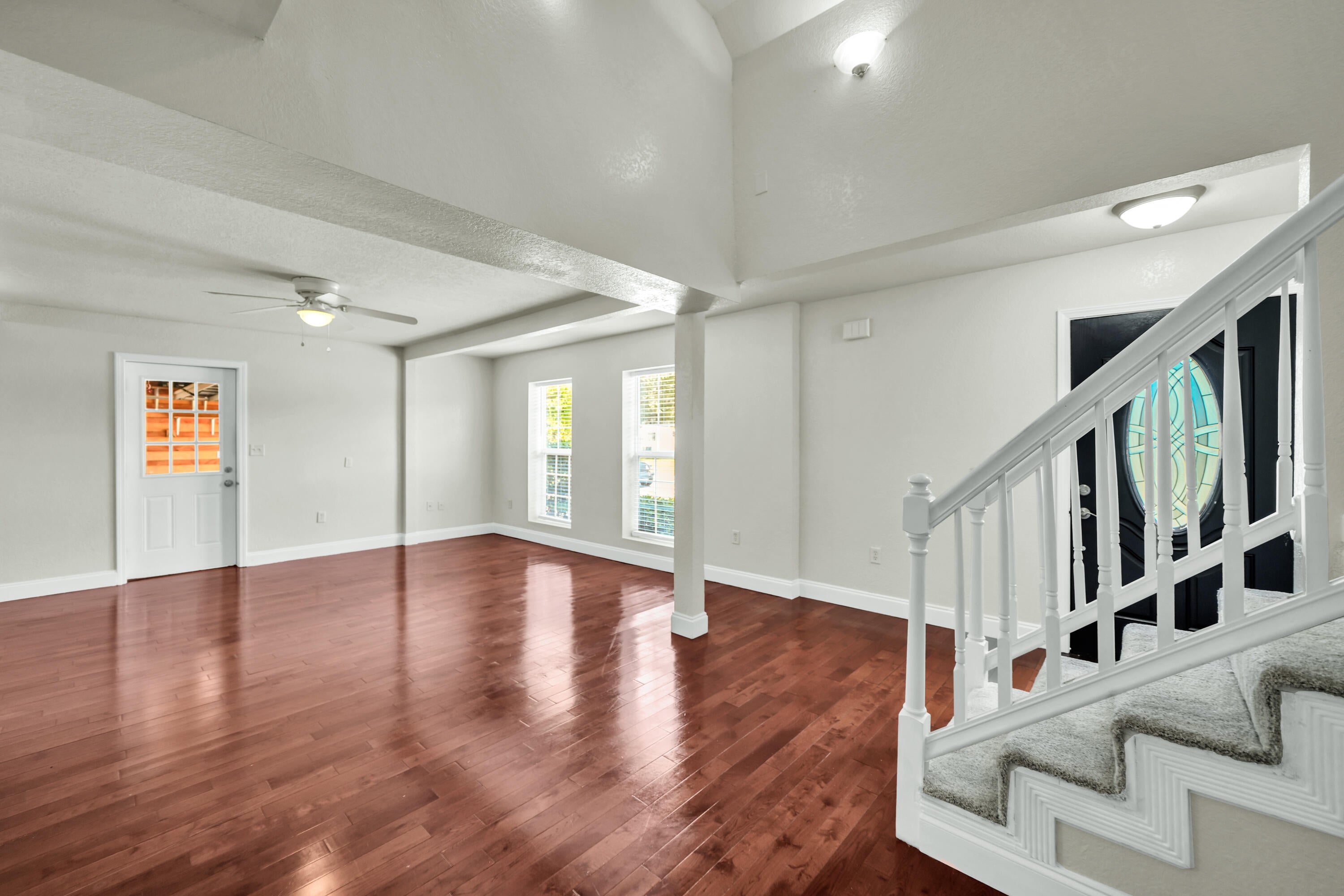 YACHT CLUB ESTATES - Residential