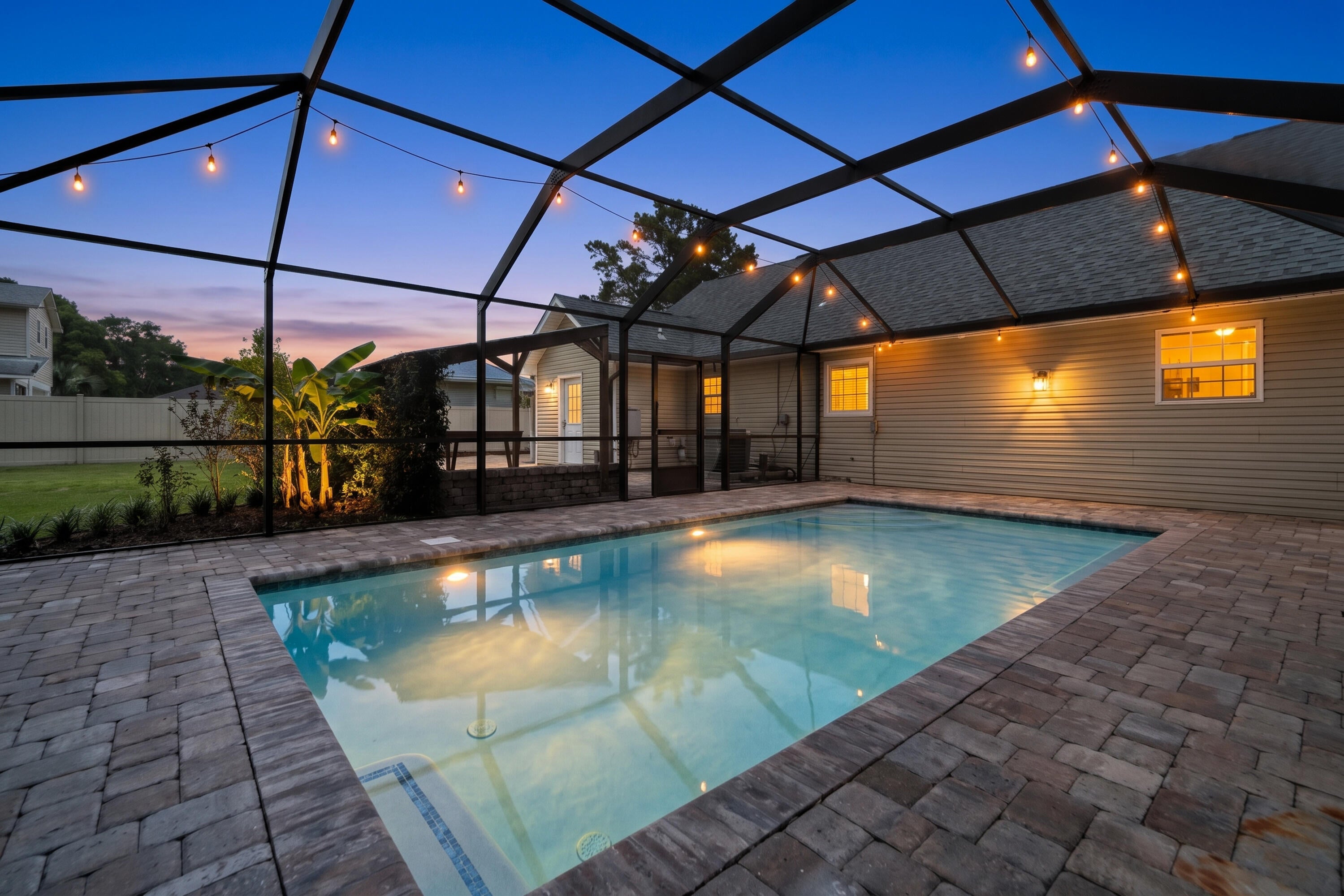 YACHT CLUB ESTATES - Residential