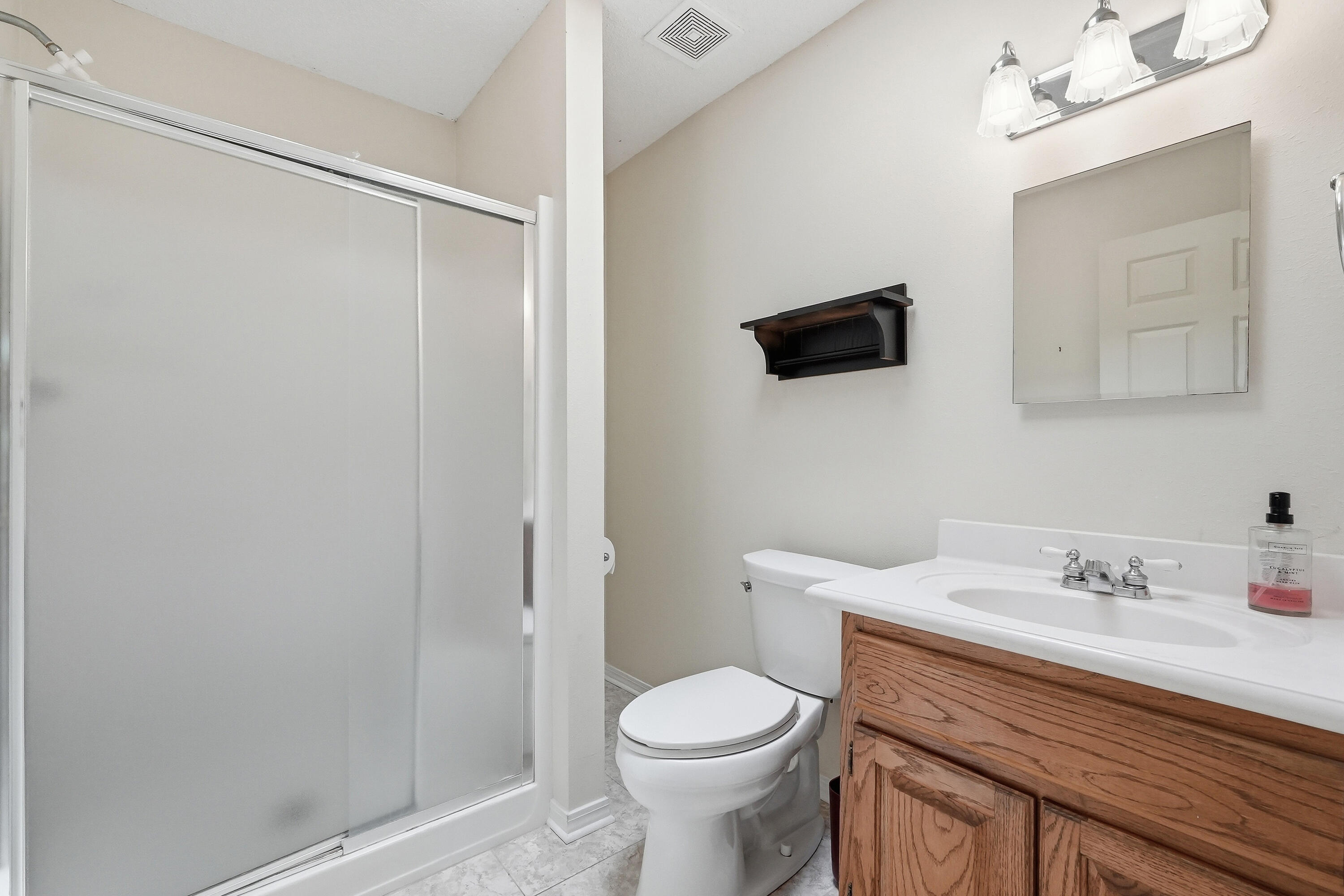 LAKE LORRAINE ESTATES - Residential