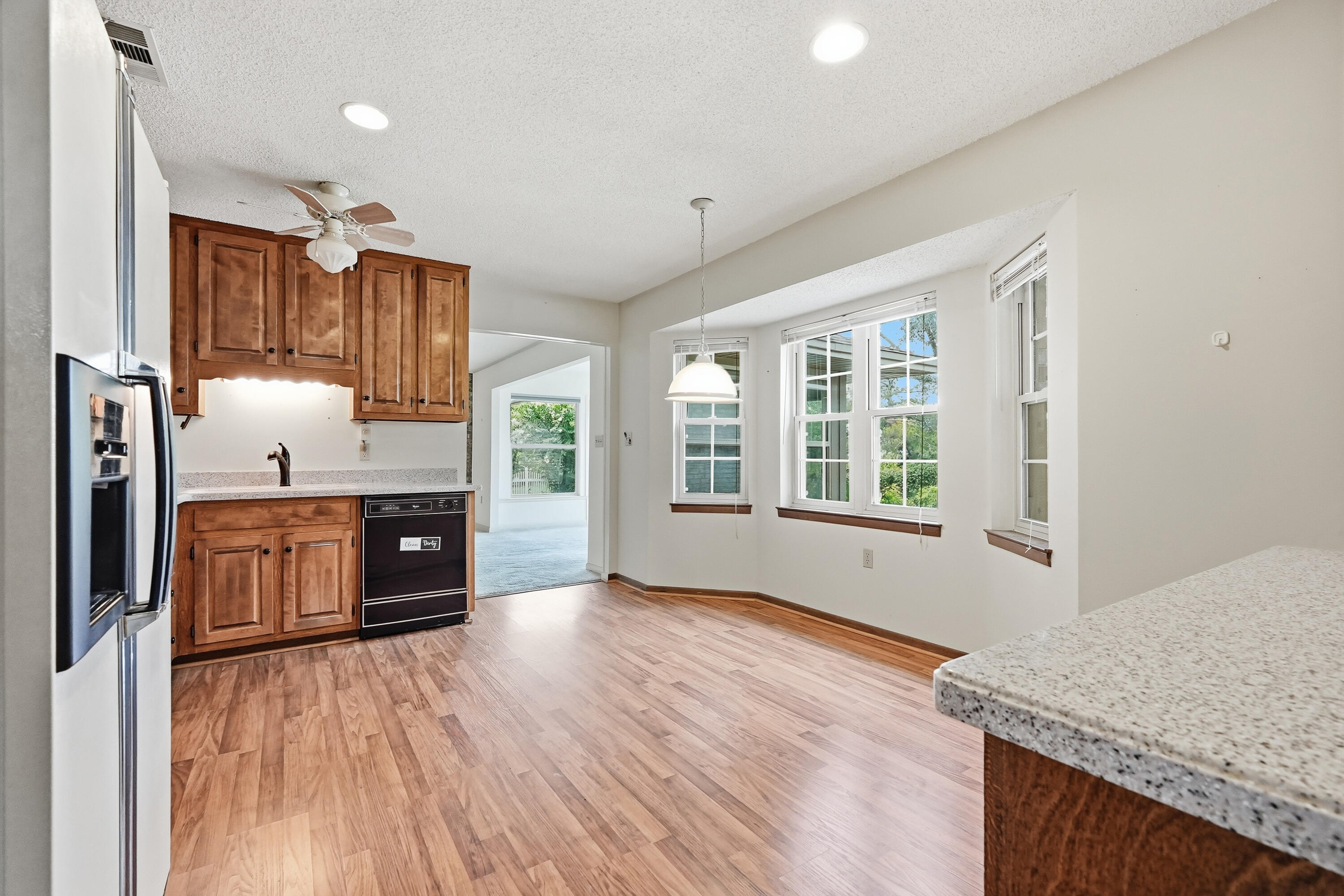LAKE LORRAINE ESTATES - Residential