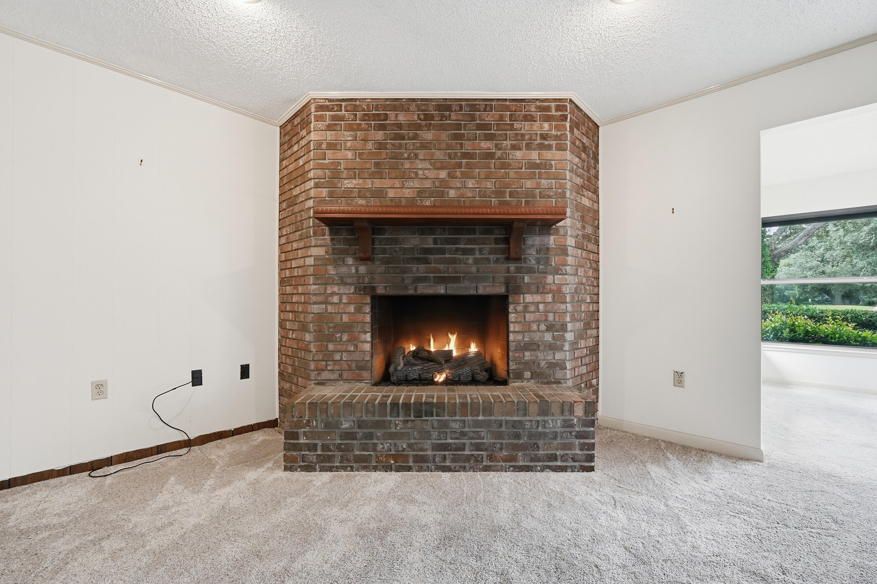 LAKE LORRAINE ESTATES - Residential