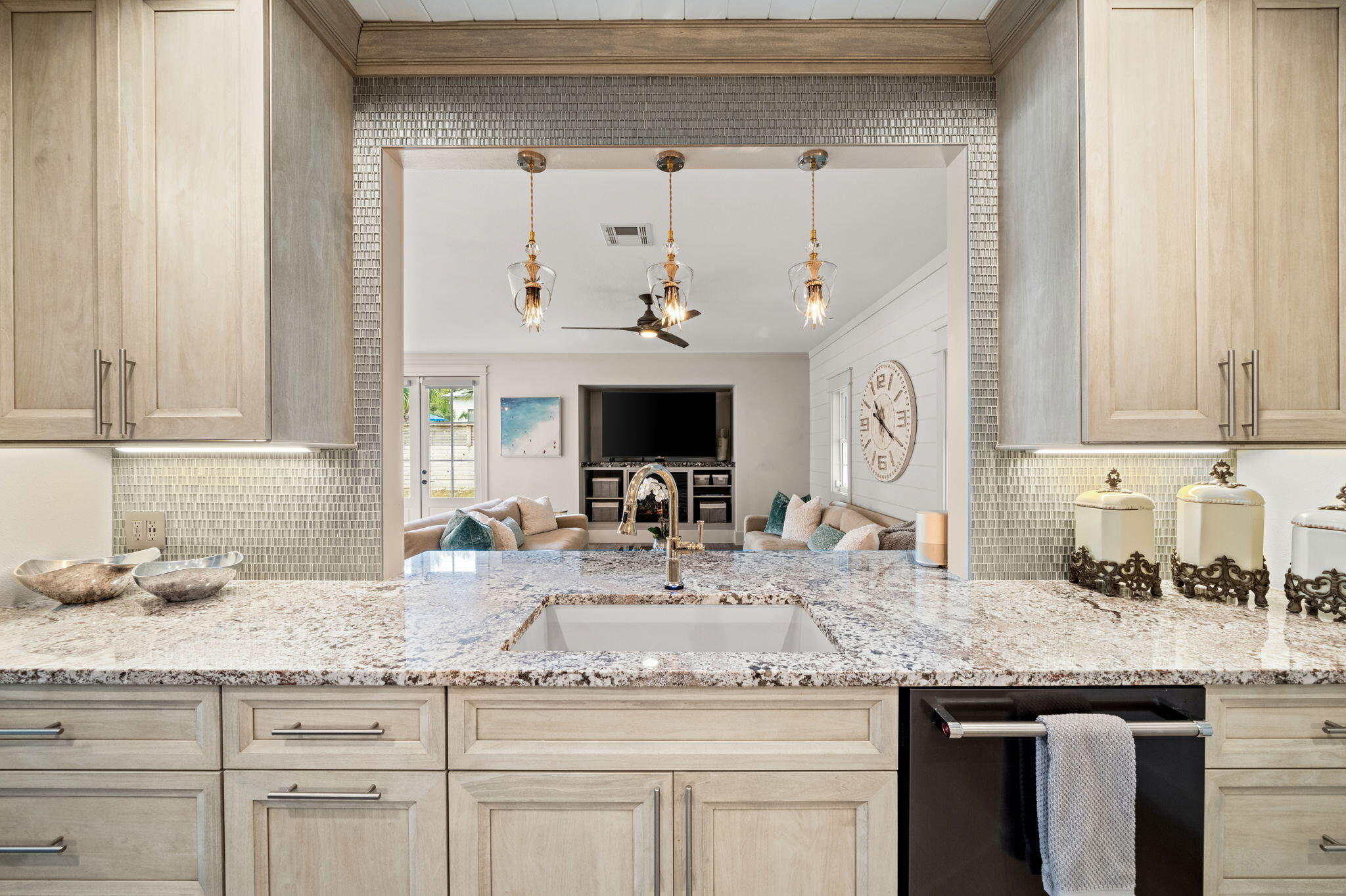 SEAGROVE 5TH ADDN - Residential