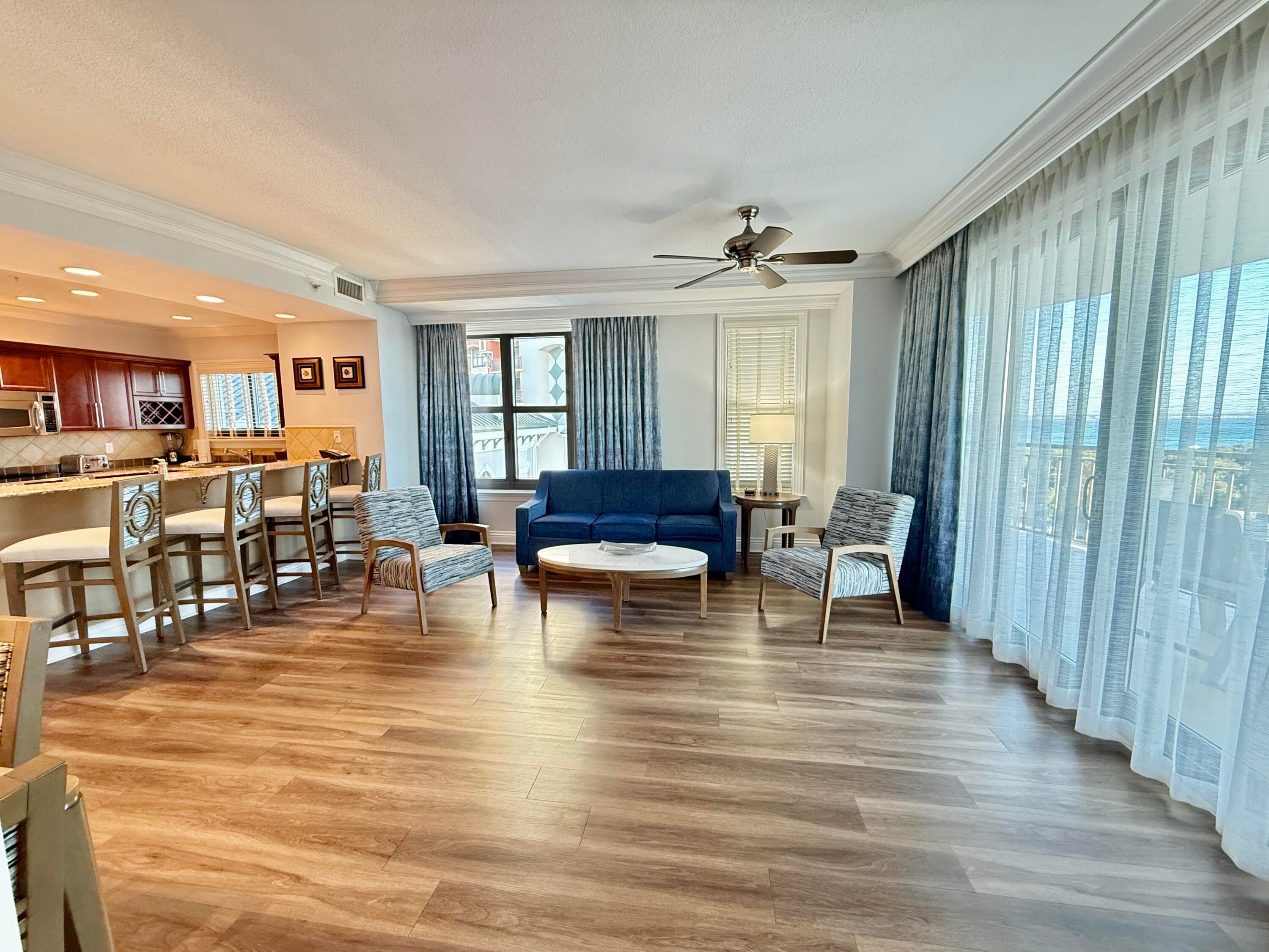 EMERALD GRANDE - Residential