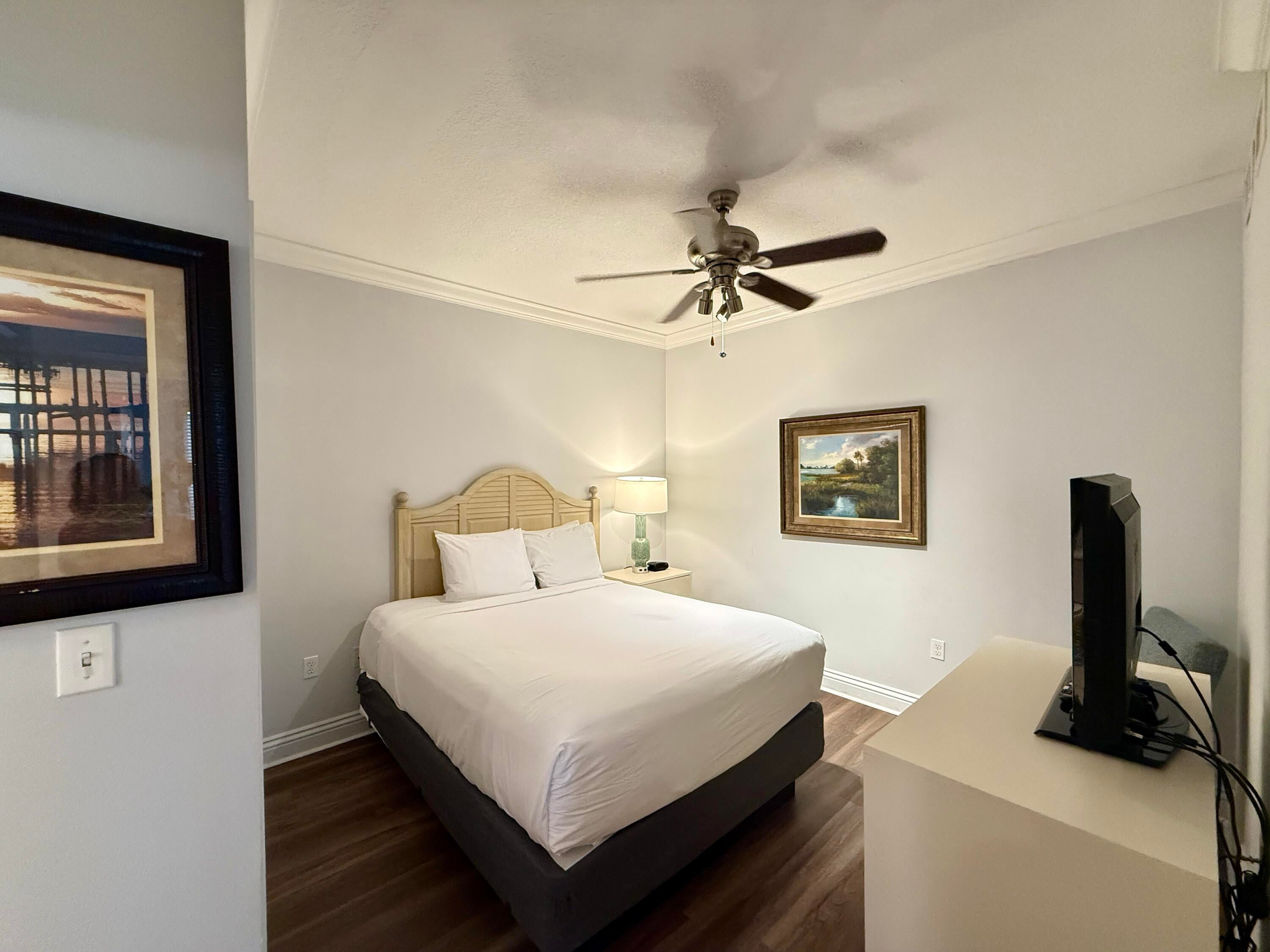EMERALD GRANDE - Residential