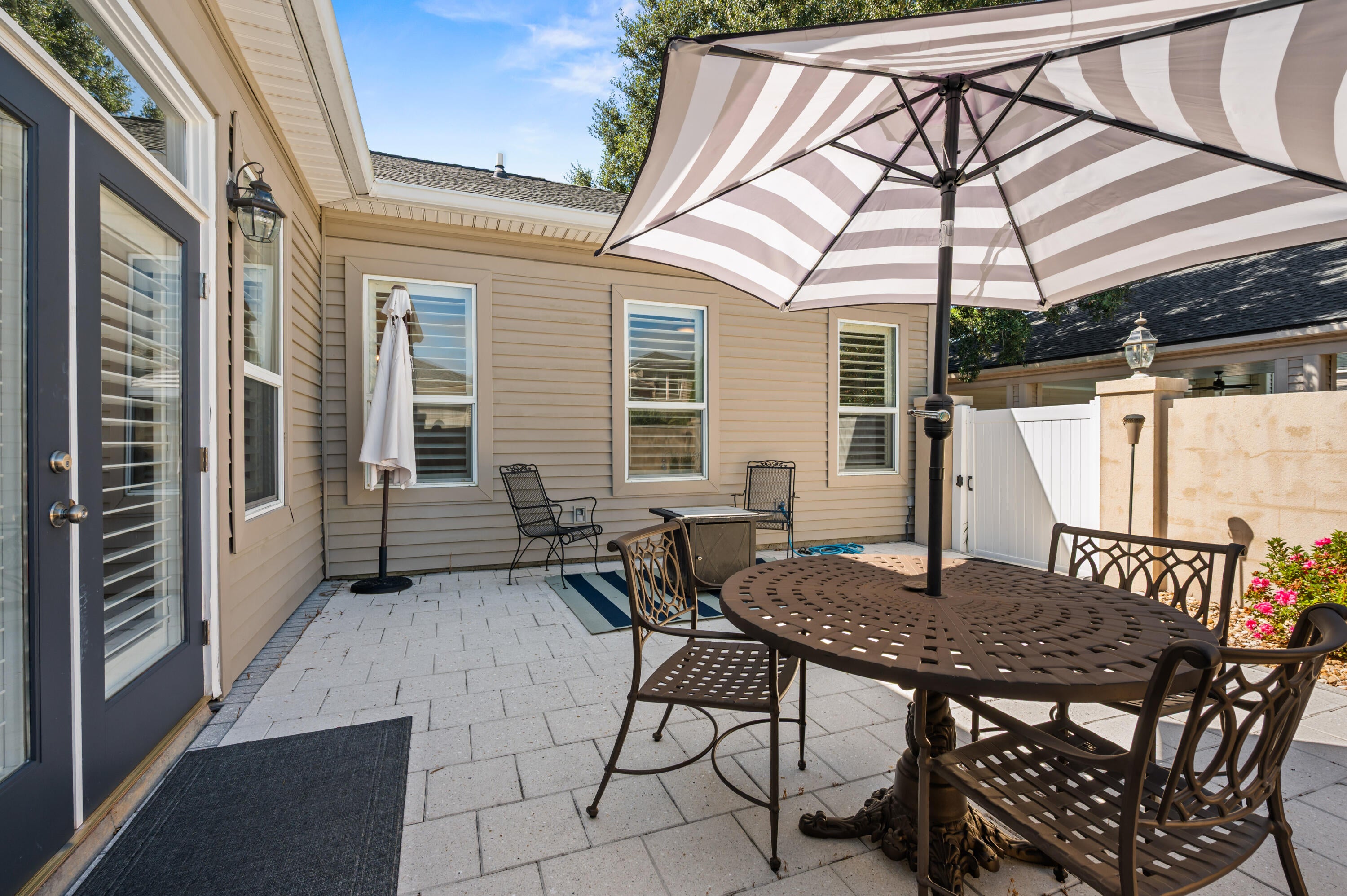 COURTYARDS OF SANTA ROSA BEACH - Residential