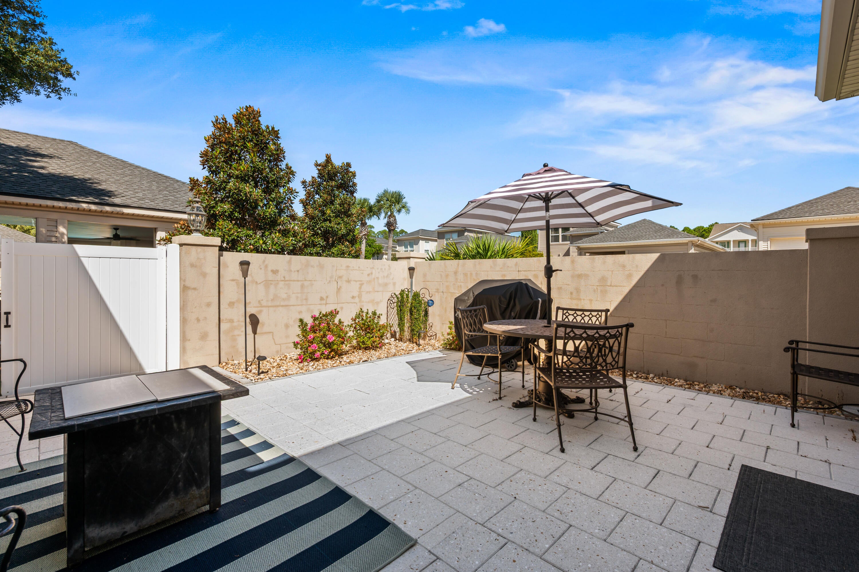 COURTYARDS OF SANTA ROSA BEACH - Residential