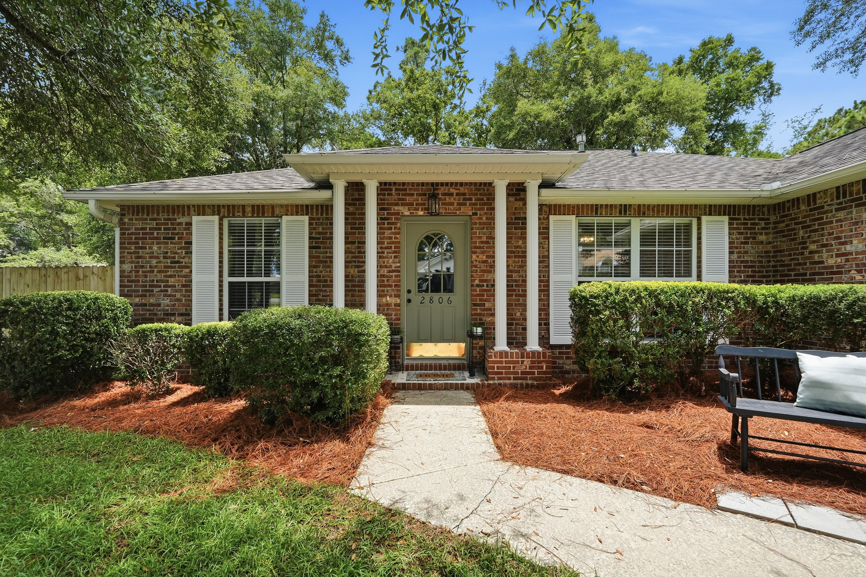 PINNACLE POINT - Residential