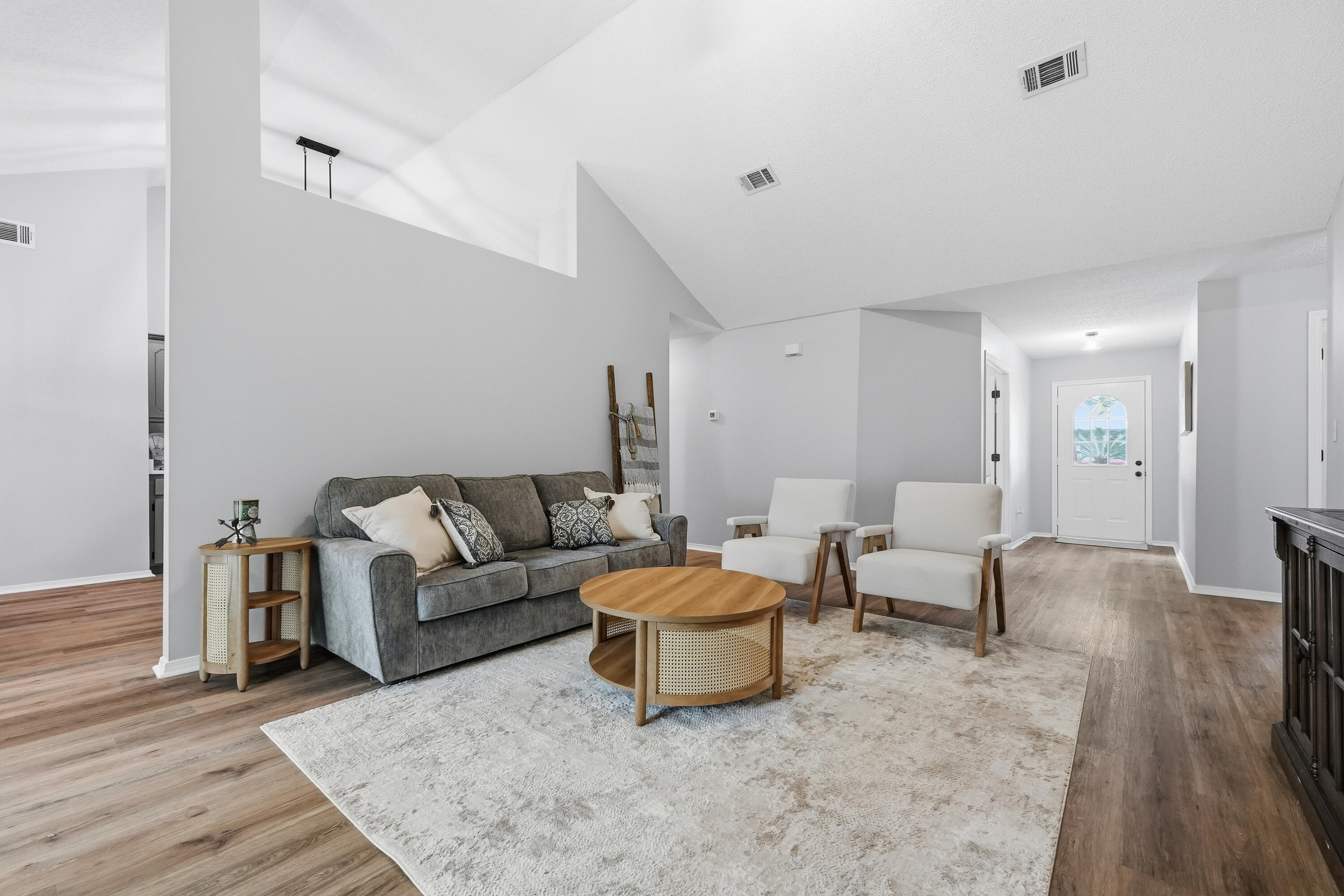 PINNACLE POINT - Residential