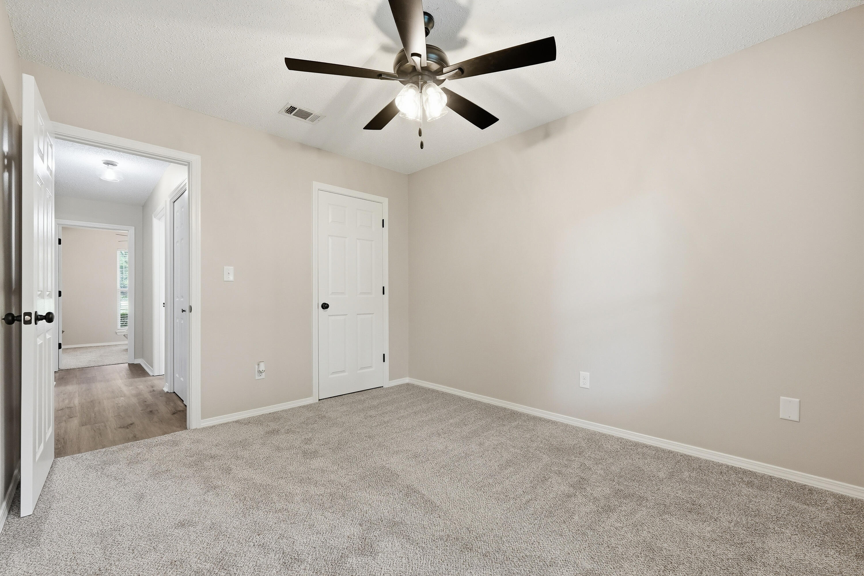 PINNACLE POINT - Residential