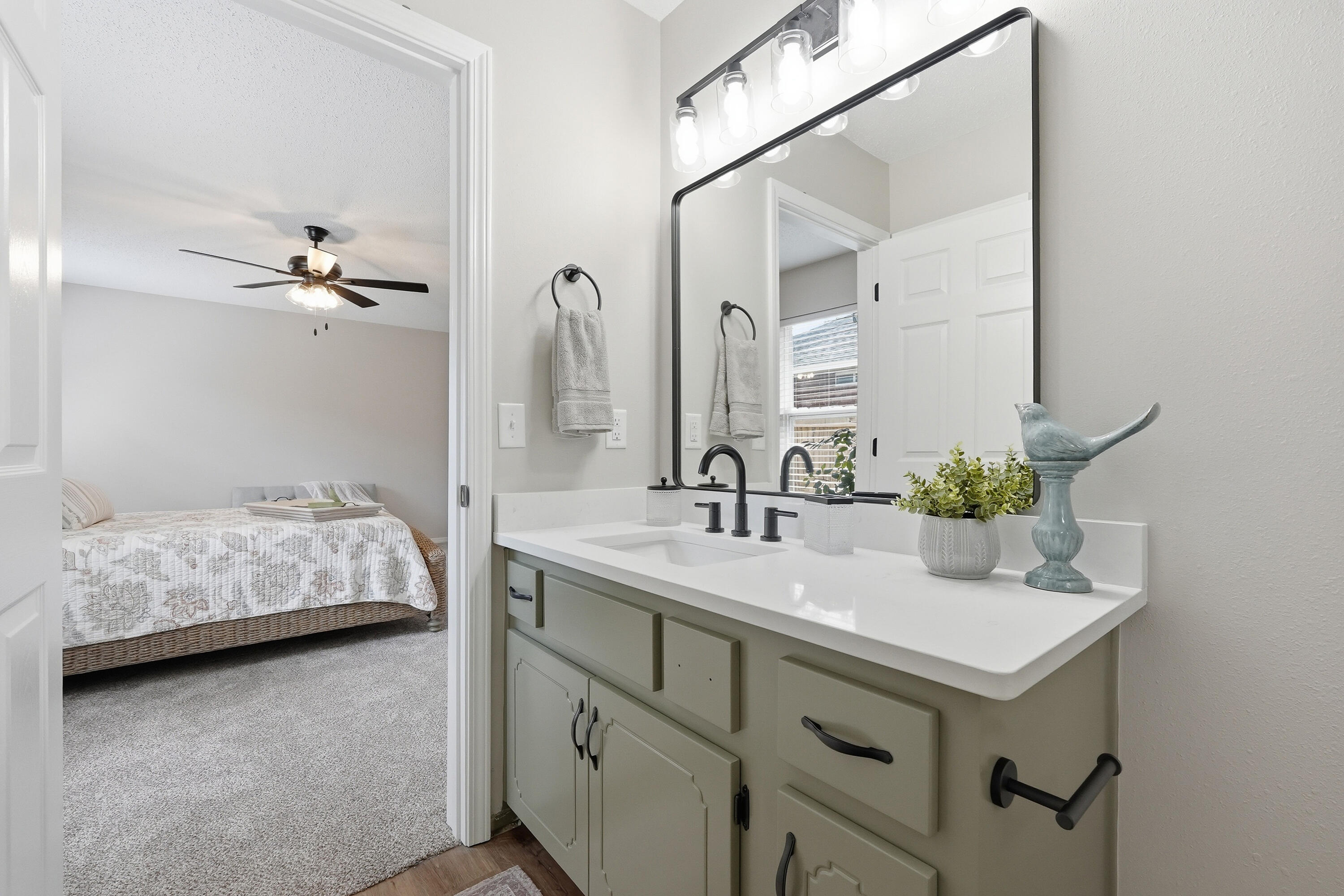 PINNACLE POINT - Residential
