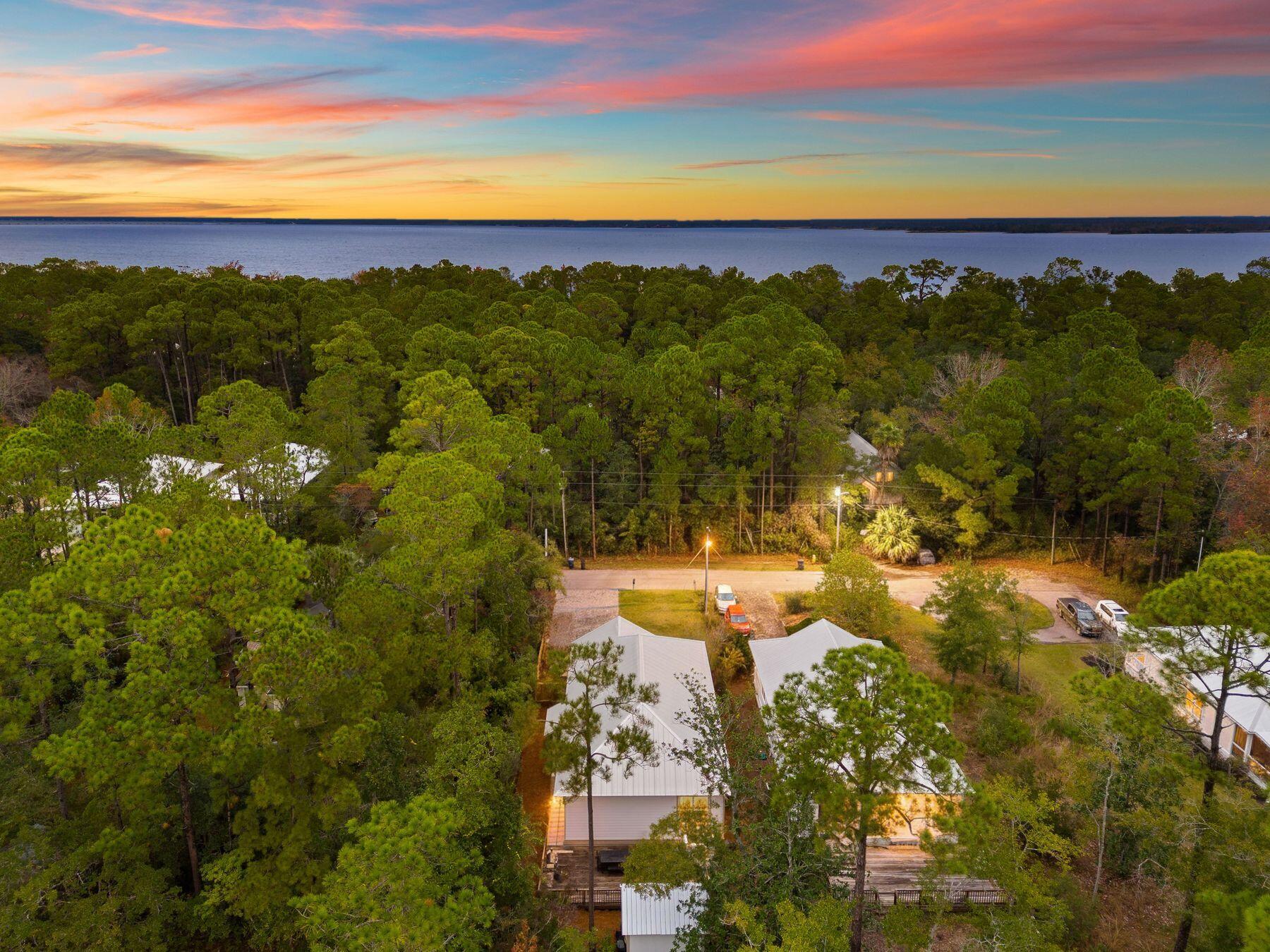 MAGNOLIA BEACH - Residential Lease