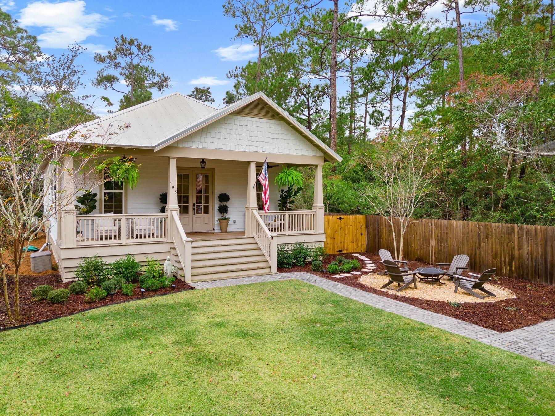 MAGNOLIA BEACH - Residential Lease