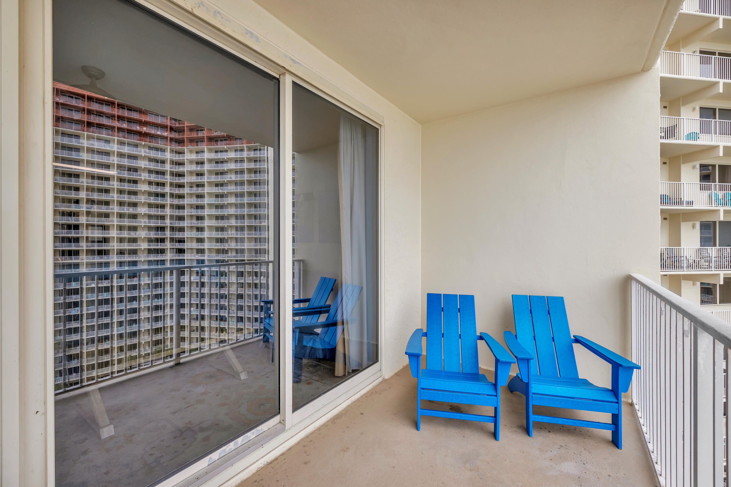 SHORES OF PANAMA - Residential